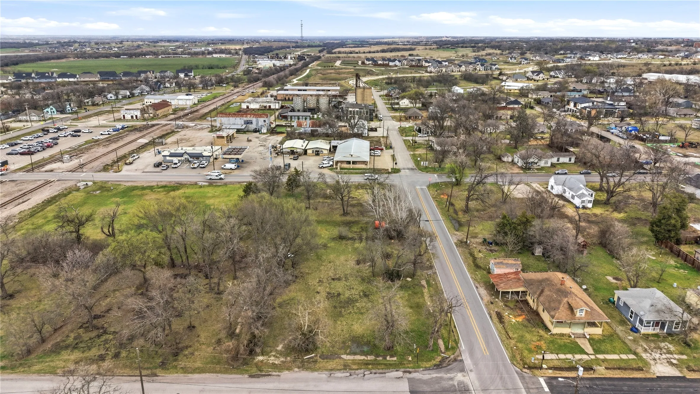 Unimproved Land For Sale in Collin County , 212 E Walnut Street, Celina, Texas 75009, 0, 0, Garage spaces, 0 Sqft, built in 0, Price $995,000, mls#21288848, Real Estate Agent in Celina, Homes For Sale in Collin county, Homes For Sale in Celina, Realtor in Celina Texas, Real Estate Brokerage Independent Realty Texas, Luminita Cordes Realtor