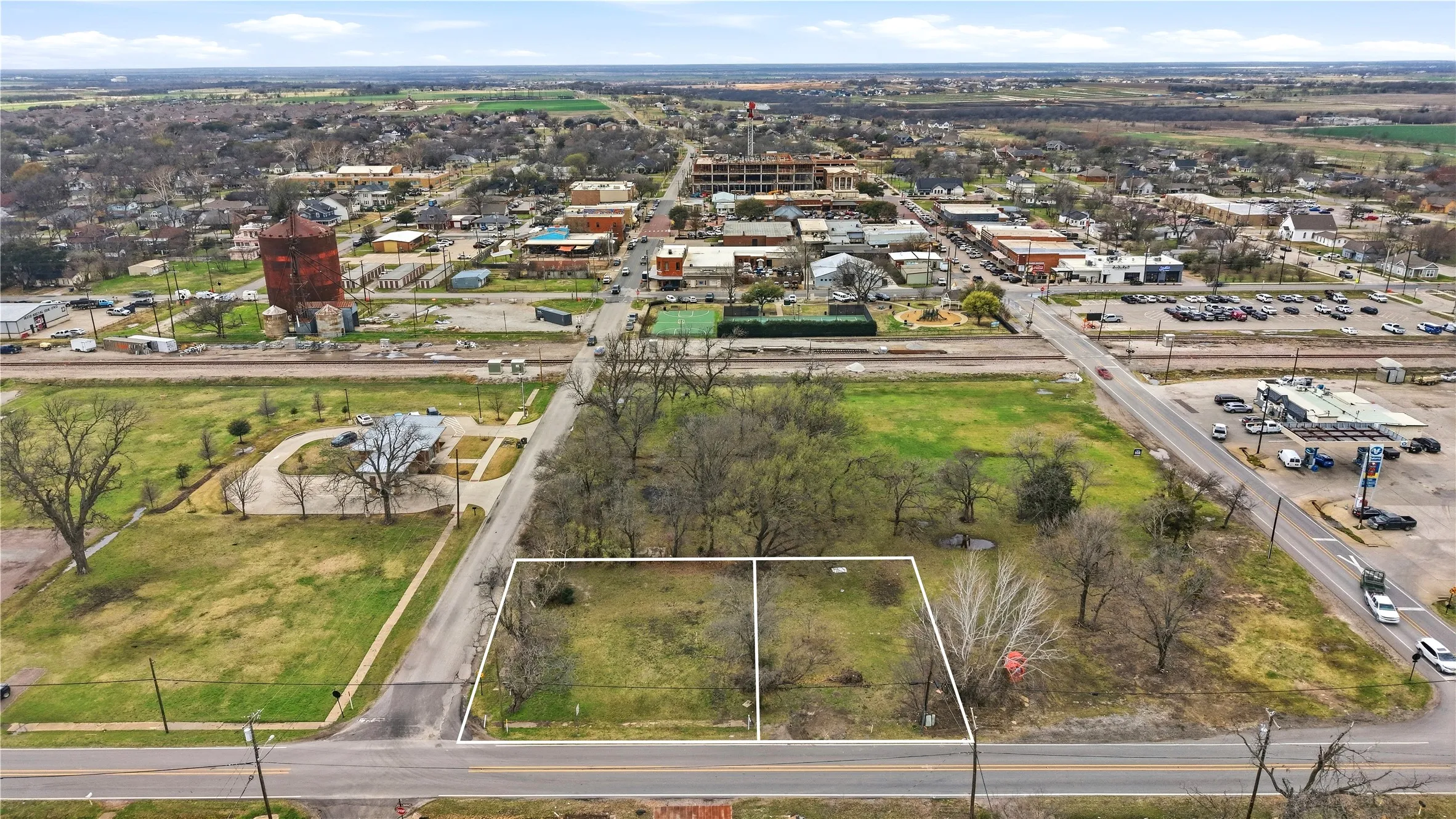 Unimproved Land For Sale in Collin County , 212 E Walnut Street, Celina, Texas 75009, 0, 0, Garage spaces, 0 Sqft, built in 0, Price $995,000, mls#21288848, Real Estate Agent in Celina, Homes For Sale in Collin county, Homes For Sale in Celina, Realtor in Celina Texas, Real Estate Brokerage Independent Realty Texas, Luminita Cordes Realtor