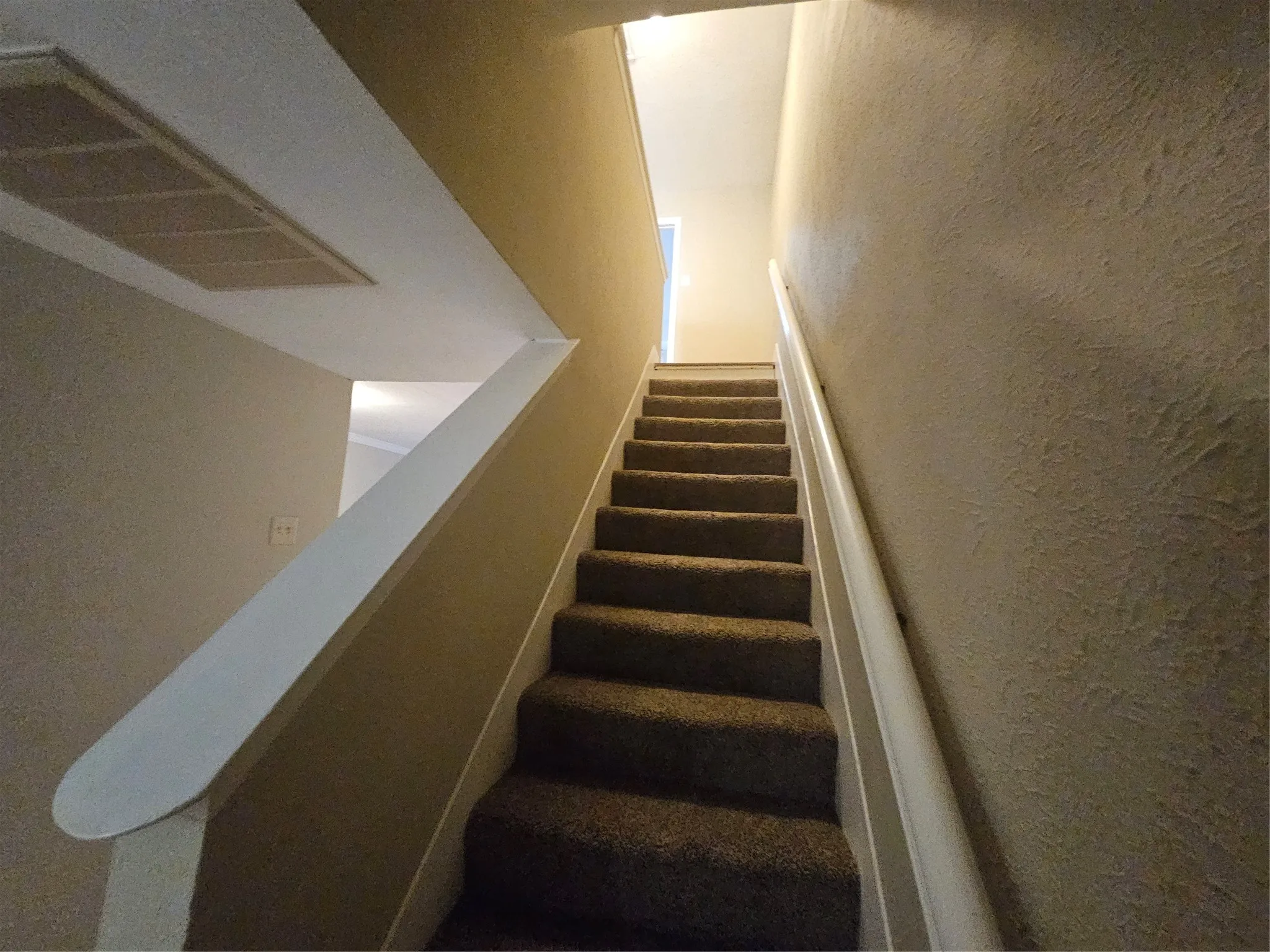 Condominium For Rent in Dallas County , 4535 N O Connor Road 1214, Irving, Texas 75062, 2 Bedroom, 3 Bathroom, Garage spaces, 1,167 Sqft, built in 1975, mls#21288951, Real Estate Agent in Irving, Homes For Rent in Dallas county, Homes For Rent in Irving, Realtor in Irving Texas, Real Estate Brokerage Independent Realty Texas, Luminita Cordes Realtor