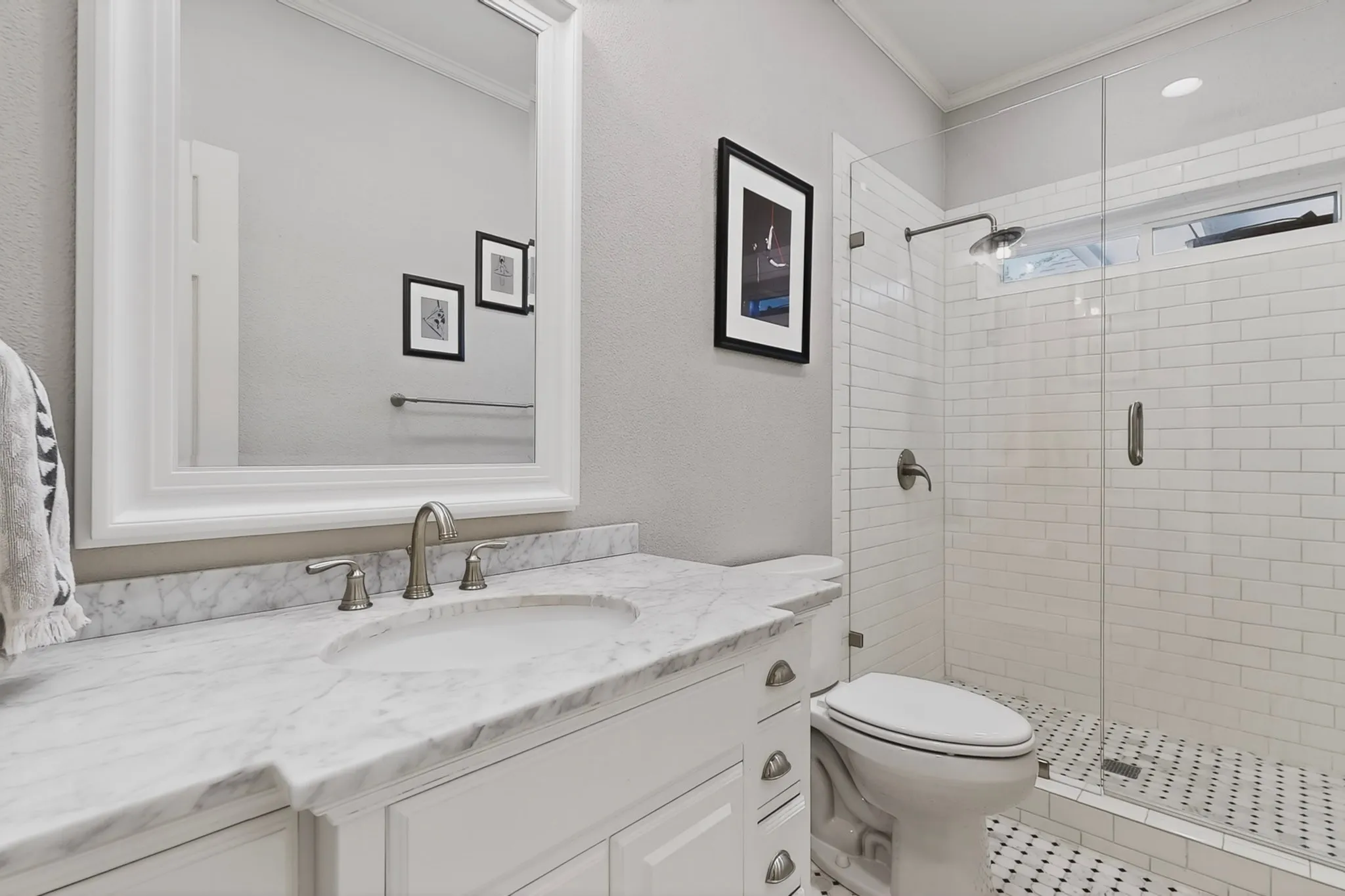 Single Family Residence For Sale in Collin County , 4018 Cobblers Lane, Dallas, Texas 75287, 4 Bedroom, 3 Bathroom, 2 Garage spaces, 3,060 Sqft, built in 1984, mls#21287201, Real Estate Agent in Dallas, Homes For Sale in Collin county, Homes For Sale in Dallas, Realtor in Dallas Texas, Real Estate Brokerage Independent Realty Texas, Luminita Cordes Realtor
