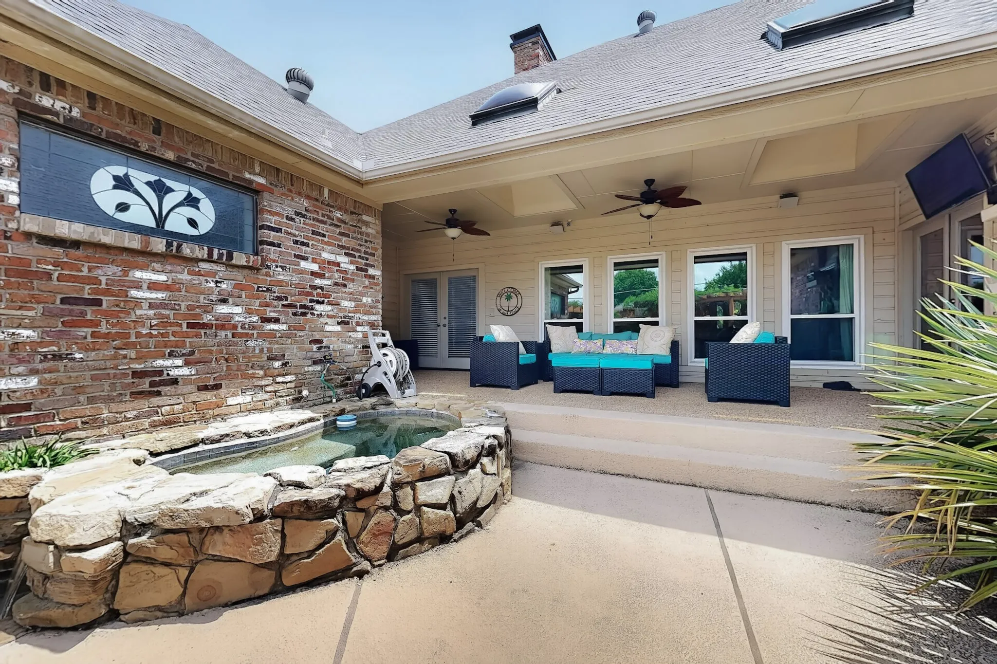Single Family Residence For Sale in Collin County , 4018 Cobblers Lane, Dallas, Texas 75287, 4 Bedroom, 3 Bathroom, 2 Garage spaces, 3,060 Sqft, built in 1984, mls#21287201, Real Estate Agent in Dallas, Homes For Sale in Collin county, Homes For Sale in Dallas, Realtor in Dallas Texas, Real Estate Brokerage Independent Realty Texas, Luminita Cordes Realtor