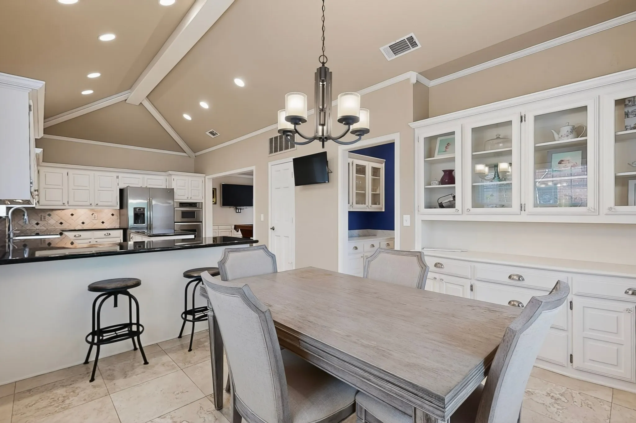 Single Family Residence For Sale in Collin County , 4018 Cobblers Lane, Dallas, Texas 75287, 4 Bedroom, 3 Bathroom, 2 Garage spaces, 3,060 Sqft, built in 1984, mls#21287201, Real Estate Agent in Dallas, Homes For Sale in Collin county, Homes For Sale in Dallas, Realtor in Dallas Texas, Real Estate Brokerage Independent Realty Texas, Luminita Cordes Realtor