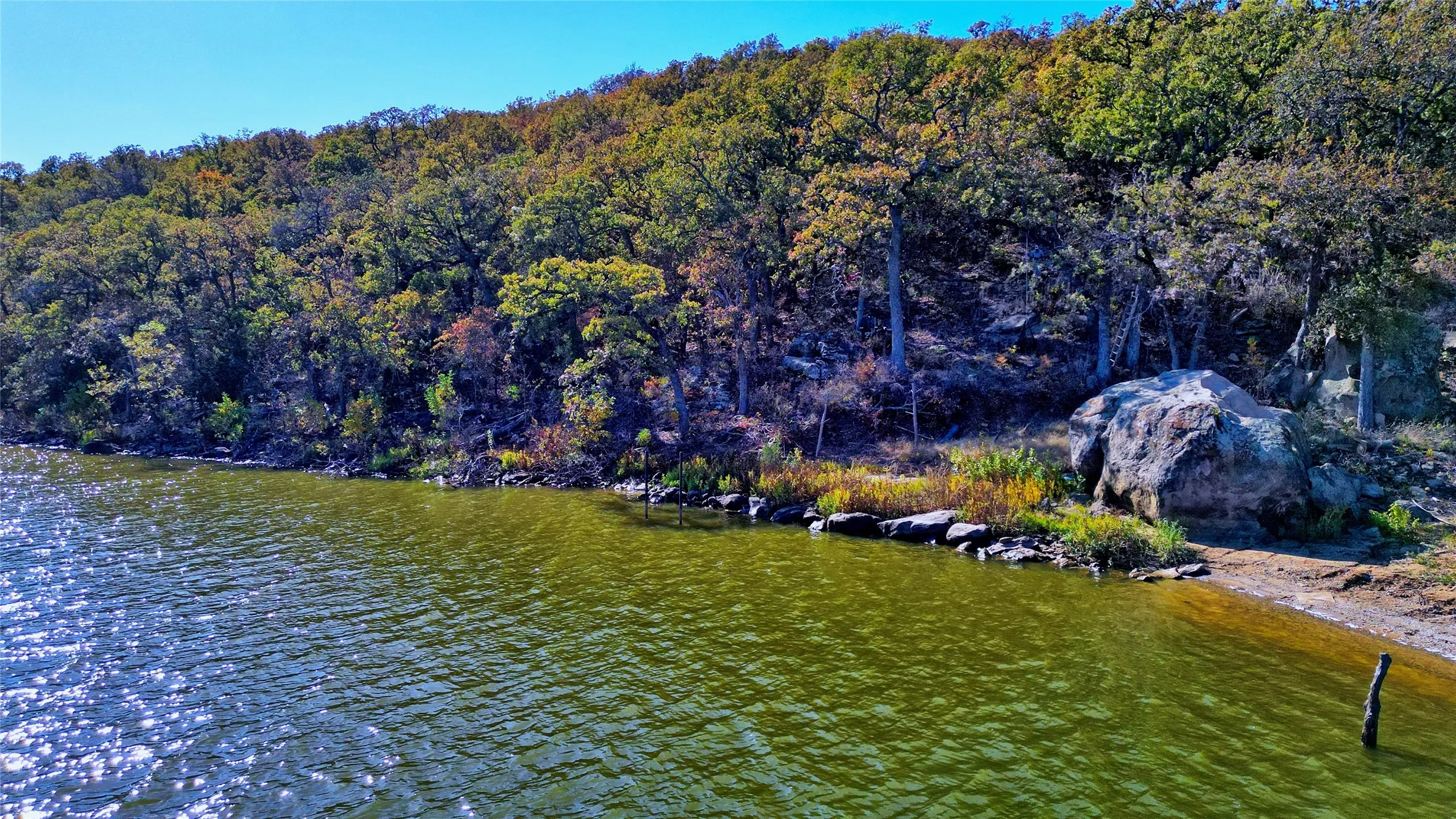Unimproved Land For Sale in Montague County , Lot 18 Scenic Hill Drive, Bowie, Texas 76230, 0, 0, Garage spaces, 0 Sqft, built in 0, Price $190,000, mls#21288960, Real Estate Agent in Bowie, Homes For Sale in Montague county, Homes For Sale in Bowie, Realtor in Bowie Texas, Real Estate Brokerage Independent Realty Texas, Luminita Cordes Realtor
