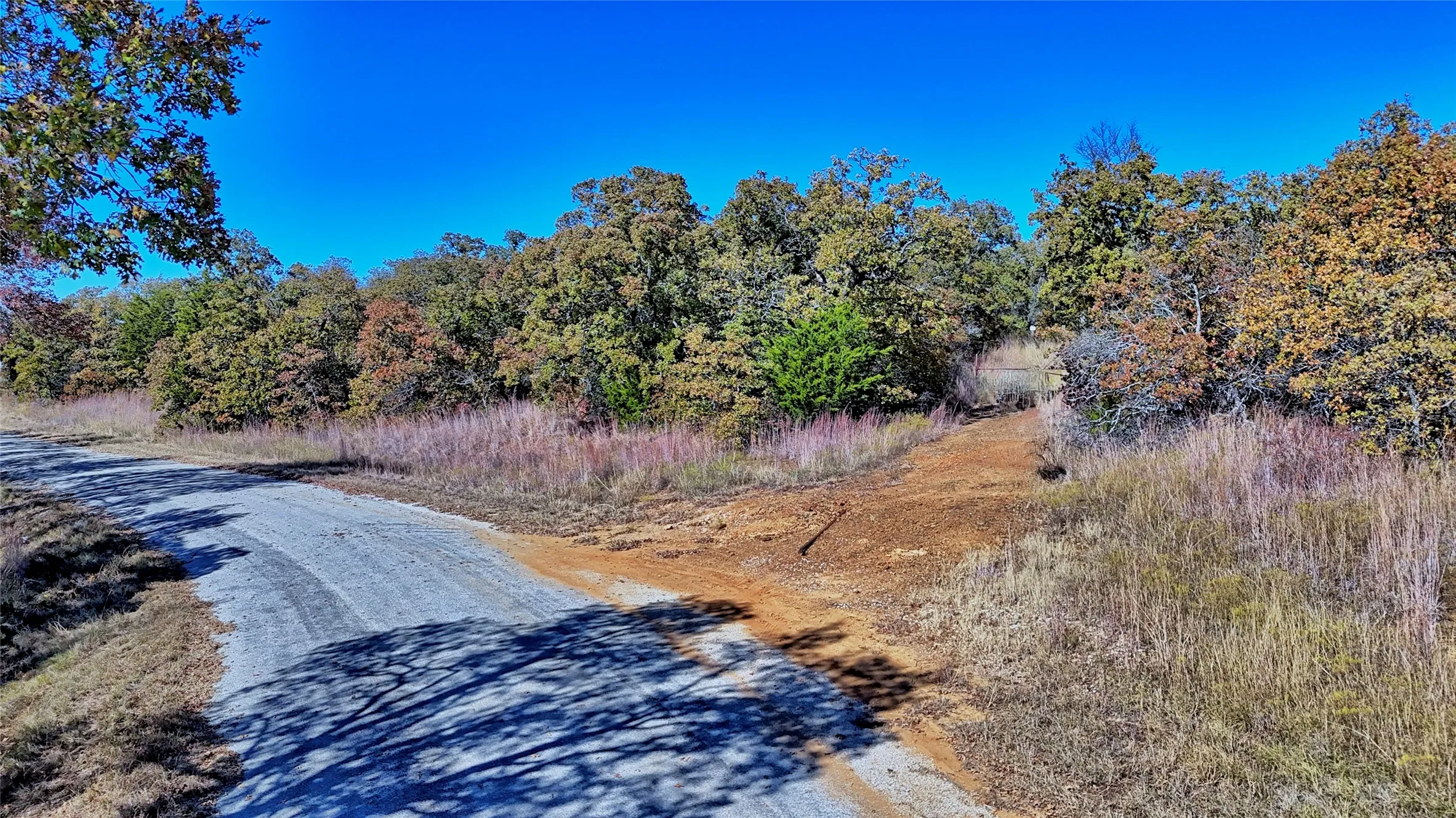 Unimproved Land For Sale in Montague County , Lot 18 Scenic Hill Drive, Bowie, Texas 76230, 0, 0, Garage spaces, 0 Sqft, built in 0, Price $190,000, mls#21288960, Real Estate Agent in Bowie, Homes For Sale in Montague county, Homes For Sale in Bowie, Realtor in Bowie Texas, Real Estate Brokerage Independent Realty Texas, Luminita Cordes Realtor