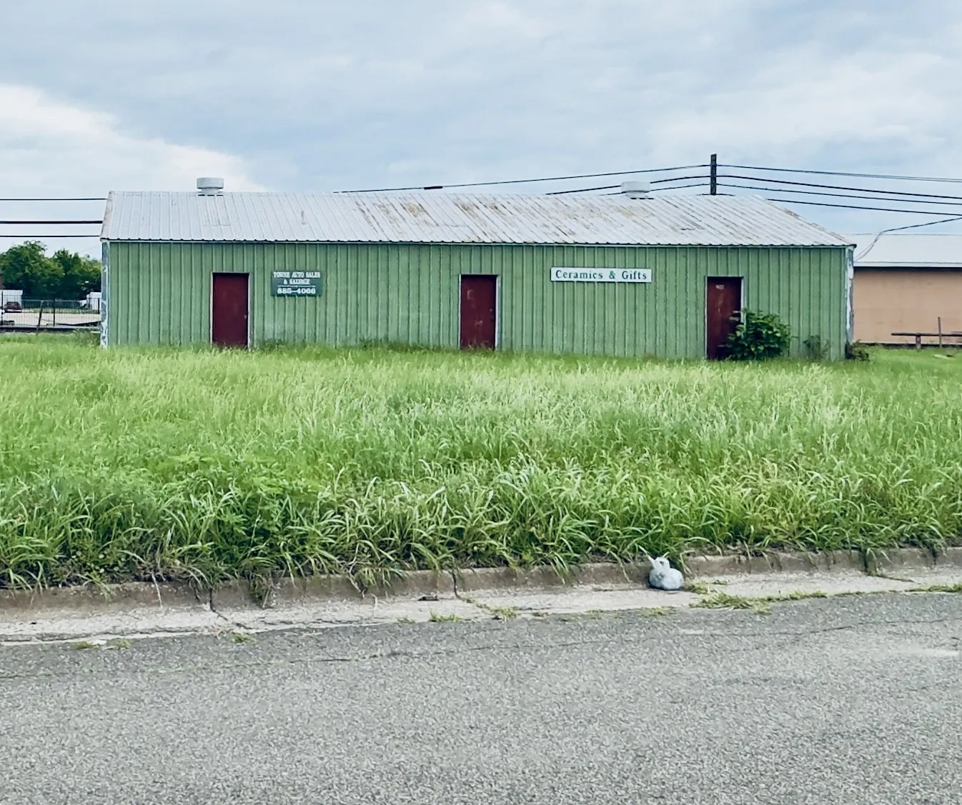 Warehouse For Sale in Hopkins County , 300 Hinnant Street, Sulphur Springs, Texas 75482, 0, 0, Garage spaces, 0 Sqft, built in 1980, mls#21288962, Real Estate Agent in Sulphur Springs, Homes For Sale in Hopkins county, Homes For Sale in Sulphur Springs, Realtor in Sulphur Springs Texas, Real Estate Brokerage Independent Realty Texas, Luminita Cordes Realtor
