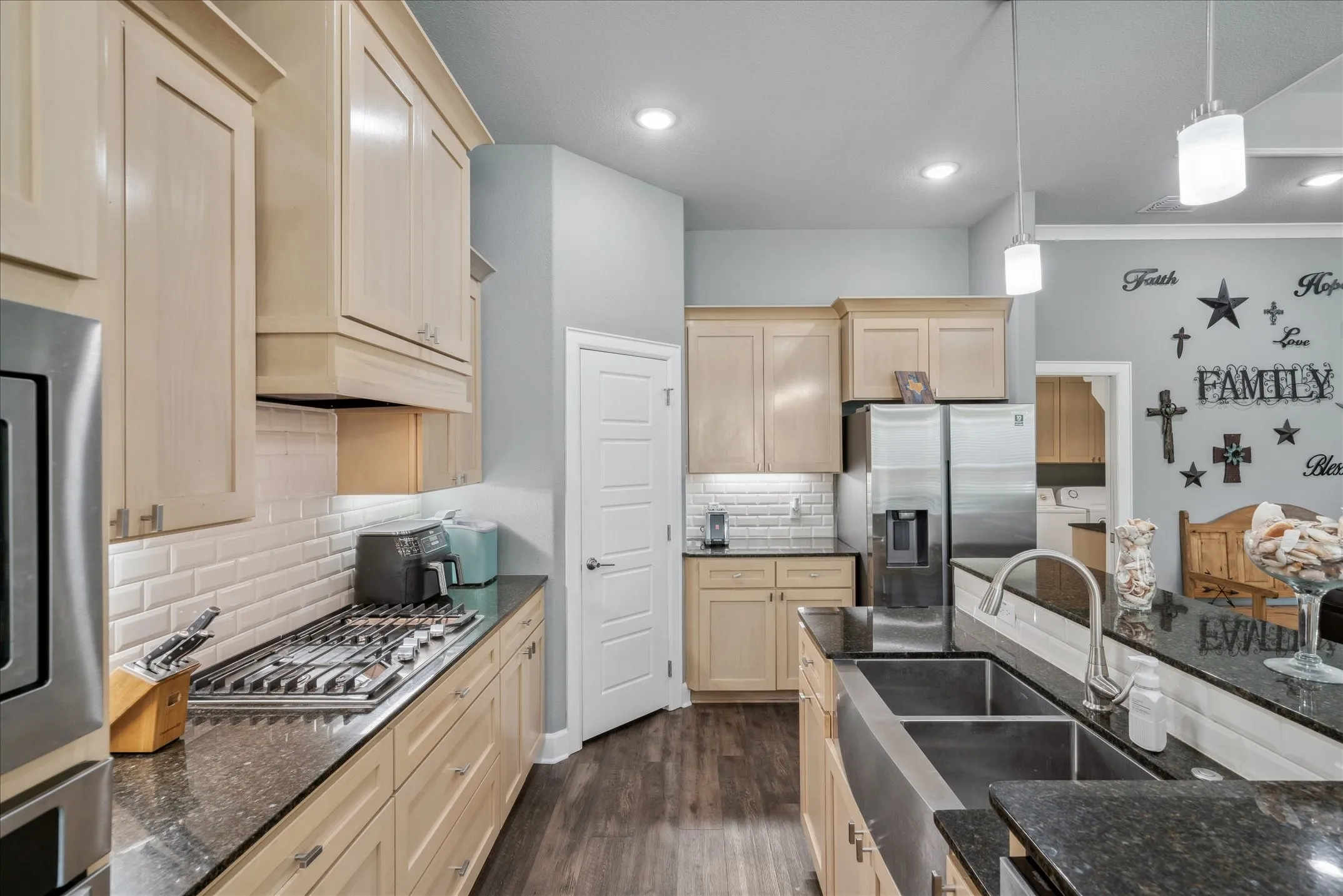Single Family Residence For Sale in Smith County , 2231 RANA Park, Flint, Texas 75762, 3 Bedrooms, 2 Bathrooms, 2 Garage spaces, 2,164 Sqft, built in 2020, Price $339,000, mls#21288970, Real Estate Agent in Flint, Homes For Sale in Smith county, Homes For Sale in Flint, Realtor in Flint Texas, Real Estate Brokerage Independent Realty Texas, Luminita Cordes Realtor