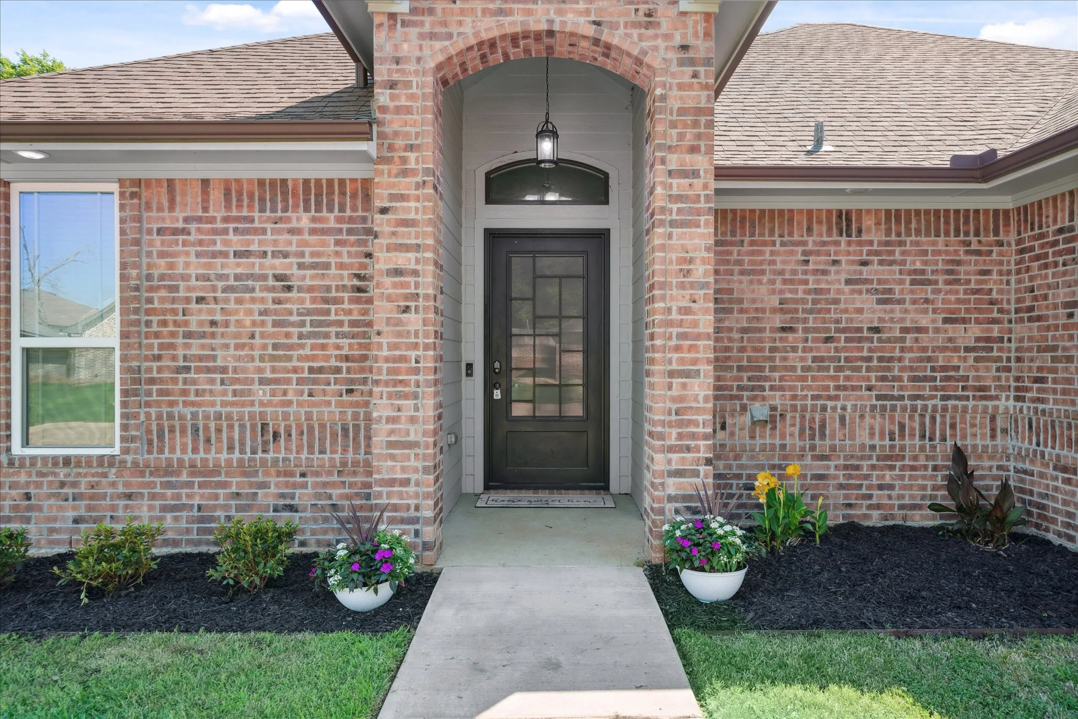 Single Family Residence For Sale in Smith County , 2231 RANA Park, Flint, Texas 75762, 3 Bedrooms, 2 Bathrooms, 2 Garage spaces, 2,164 Sqft, built in 2020, Price $339,000, mls#21288970, Real Estate Agent in Flint, Homes For Sale in Smith county, Homes For Sale in Flint, Realtor in Flint Texas, Real Estate Brokerage Independent Realty Texas, Luminita Cordes Realtor