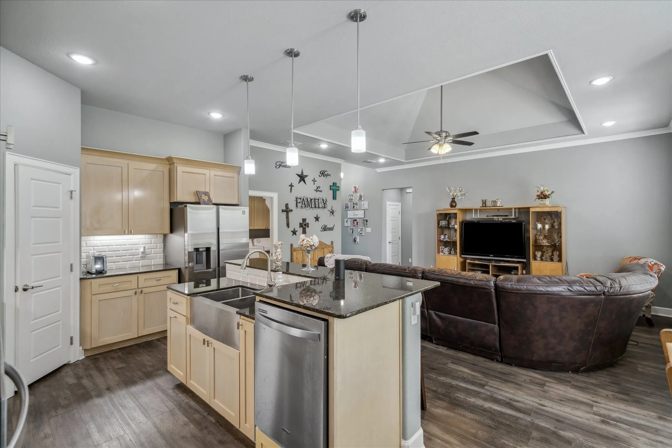 Single Family Residence For Sale in Smith County , 2231 RANA Park, Flint, Texas 75762, 3 Bedrooms, 2 Bathrooms, 2 Garage spaces, 2,164 Sqft, built in 2020, Price $339,000, mls#21288970, Real Estate Agent in Flint, Homes For Sale in Smith county, Homes For Sale in Flint, Realtor in Flint Texas, Real Estate Brokerage Independent Realty Texas, Luminita Cordes Realtor
