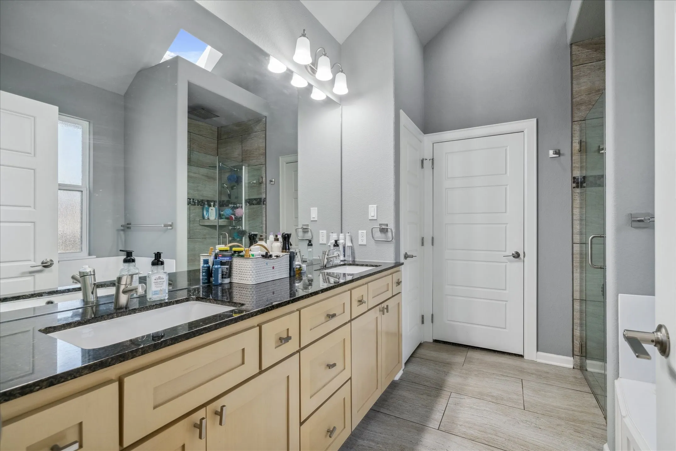 Single Family Residence For Sale in Smith County , 2231 RANA Park, Flint, Texas 75762, 3 Bedrooms, 2 Bathrooms, 2 Garage spaces, 2,164 Sqft, built in 2020, Price $339,000, mls#21288970, Real Estate Agent in Flint, Homes For Sale in Smith county, Homes For Sale in Flint, Realtor in Flint Texas, Real Estate Brokerage Independent Realty Texas, Luminita Cordes Realtor