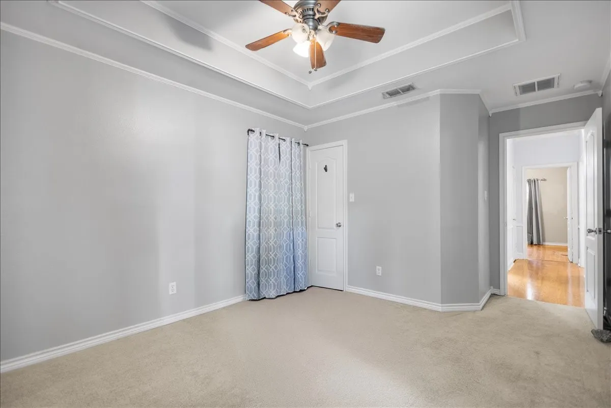 Single Family Residence For Sale in Smith County , 809 Jack Drive, Lindale, Texas 75771, 3 Bedroom, 2 Bathroom, 2 Garage spaces, 1,861 Sqft, built in 2007, mls#21286849, Real Estate Agent in Lindale, Homes For Sale in Smith county, Homes For Sale in Lindale, Realtor in Lindale Texas, Real Estate Brokerage Independent Realty Texas, Luminita Cordes Realtor