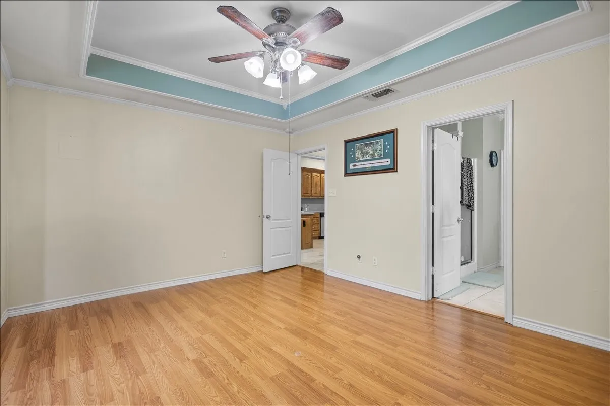 Single Family Residence For Sale in Smith County , 809 Jack Drive, Lindale, Texas 75771, 3 Bedroom, 2 Bathroom, 2 Garage spaces, 1,861 Sqft, built in 2007, mls#21286849, Real Estate Agent in Lindale, Homes For Sale in Smith county, Homes For Sale in Lindale, Realtor in Lindale Texas, Real Estate Brokerage Independent Realty Texas, Luminita Cordes Realtor