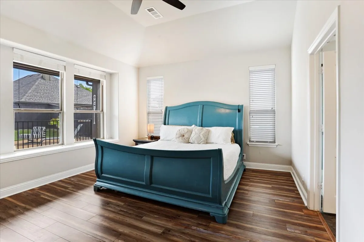 Single Family Residence For Sale in Grayson County , 3656 Rosewood, Denison, Texas 75020, 4 Bedroom, 4 Bathroom, 2 Garage spaces, 2,582 Sqft, built in 2017, mls#21276716, Real Estate Agent in Denison, Homes For Sale in Grayson county, Homes For Sale in Denison, Realtor in Denison Texas, Real Estate Brokerage Independent Realty Texas, Luminita Cordes Realtor