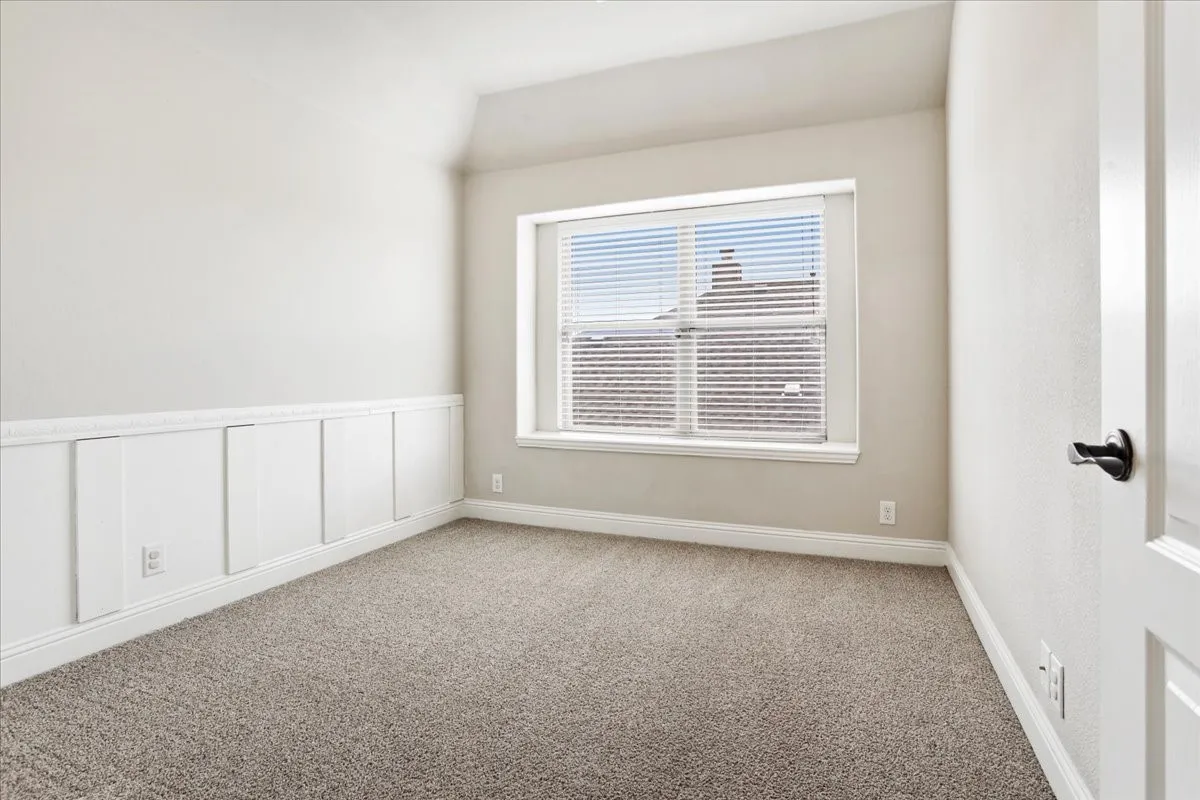 Single Family Residence For Sale in Grayson County , 3656 Rosewood, Denison, Texas 75020, 4 Bedroom, 4 Bathroom, 2 Garage spaces, 2,582 Sqft, built in 2017, mls#21276716, Real Estate Agent in Denison, Homes For Sale in Grayson county, Homes For Sale in Denison, Realtor in Denison Texas, Real Estate Brokerage Independent Realty Texas, Luminita Cordes Realtor