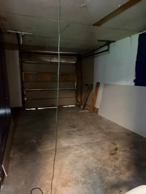 Single Family Residence For Sale in Dallas County , 12219 Knight Drive, Balch Springs, Texas 75180, 3 Bedroom, 2 Bathroom, 1 Garage spaces, 1,132 Sqft, built in 1971, mls#21288986, Real Estate Agent in Balch Springs, Homes For Sale in Dallas county, Homes For Sale in Balch Springs, Realtor in Balch Springs Texas, Real Estate Brokerage Independent Realty Texas, Luminita Cordes Realtor