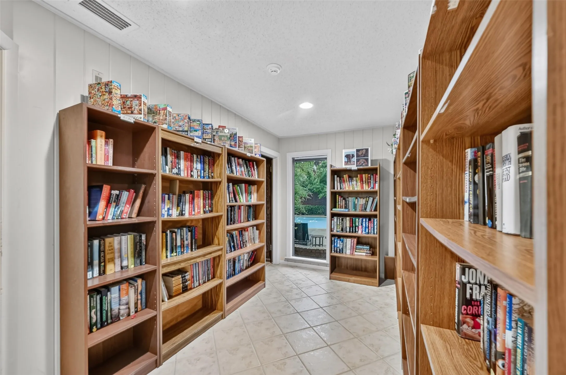 Library in the  club