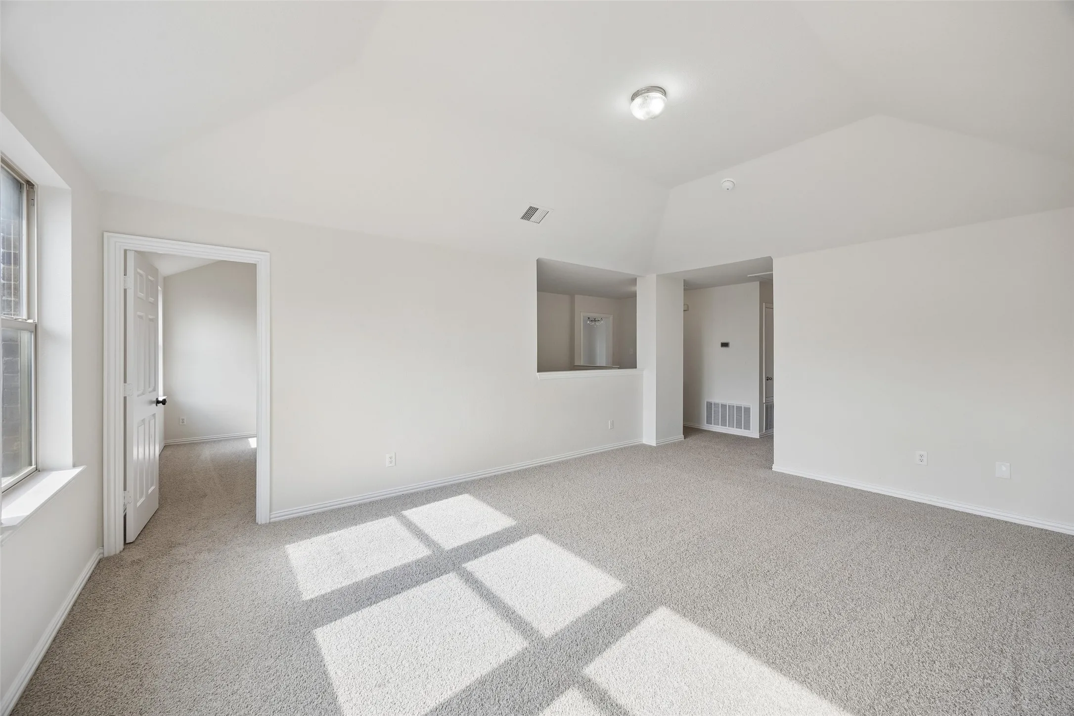 Single Family Residence For Sale in Collin County , 1129 Honeywell Drive, Anna, Texas 75409, 4 Bedroom, 3 Bathroom, 2 Garage spaces, 2,736 Sqft, built in 2007, mls#21287415, Real Estate Agent in Anna, Homes For Sale in Collin county, Homes For Sale in Anna, Realtor in Anna Texas, Real Estate Brokerage Independent Realty Texas, Luminita Cordes Realtor