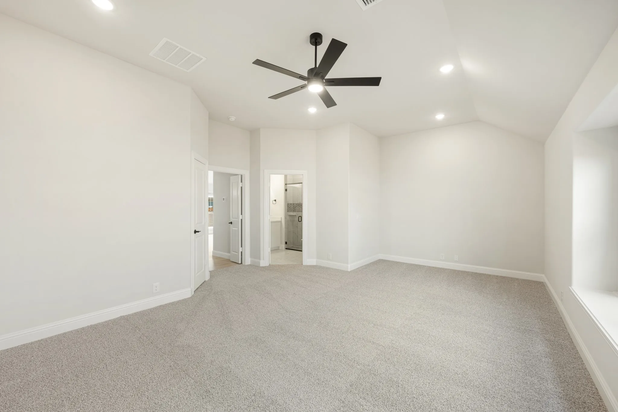 Single Family Residence For Sale in Parker County , 137 Kingfisher Lane, Aledo, Texas 76008, 4 Bedroom, 3 Bathroom, 2 Garage spaces, 2,454 Sqft, built in 2026, mls#21289067, Real Estate Agent in Aledo, Homes For Sale in Parker county, Homes For Sale in Aledo, Realtor in Aledo Texas, Real Estate Brokerage Independent Realty Texas, Luminita Cordes Realtor