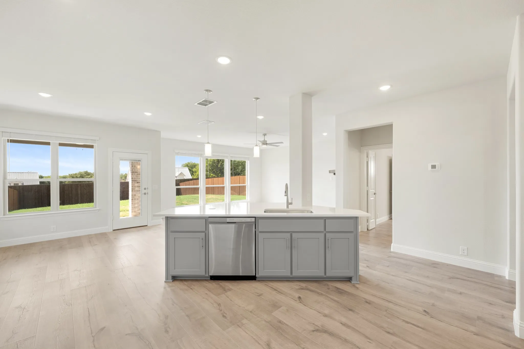 Single Family Residence For Sale in Parker County , 139 Kingfisher Lane, Aledo, Texas 76008, 4 Bedroom, 4 Bathroom, 2 Garage spaces, 3,034 Sqft, built in 2026, mls#21289078, Real Estate Agent in Aledo, Homes For Sale in Parker county, Homes For Sale in Aledo, Realtor in Aledo Texas, Real Estate Brokerage Independent Realty Texas, Luminita Cordes Realtor