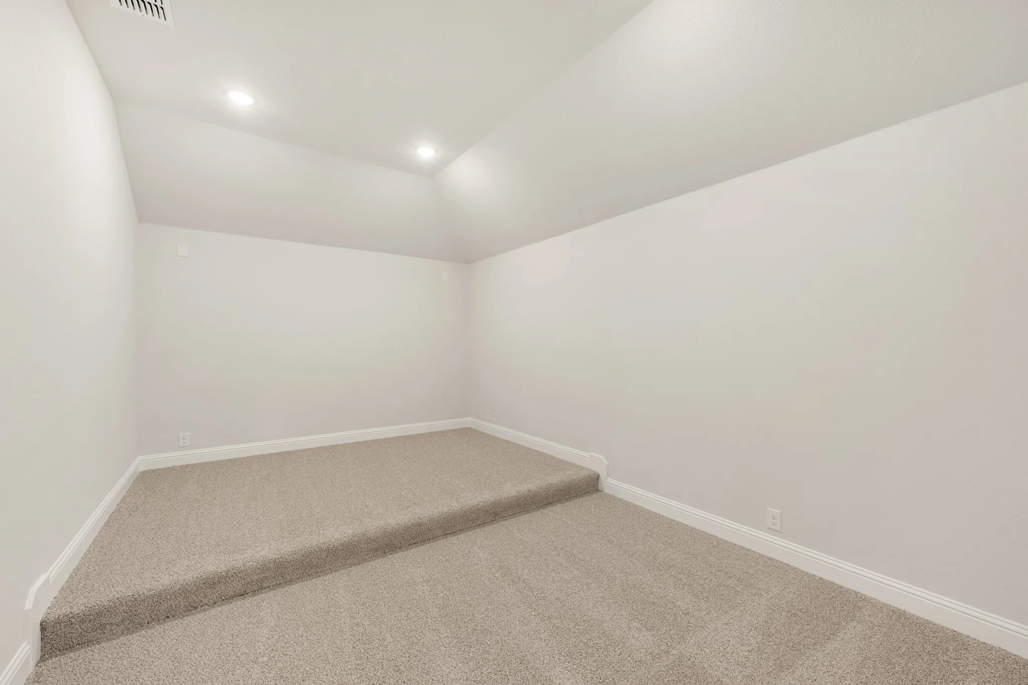 Single Family Residence For Sale in Parker County , 139 Kingfisher Lane, Aledo, Texas 76008, 4 Bedroom, 4 Bathroom, 2 Garage spaces, 3,034 Sqft, built in 2026, mls#21289078, Real Estate Agent in Aledo, Homes For Sale in Parker county, Homes For Sale in Aledo, Realtor in Aledo Texas, Real Estate Brokerage Independent Realty Texas, Luminita Cordes Realtor