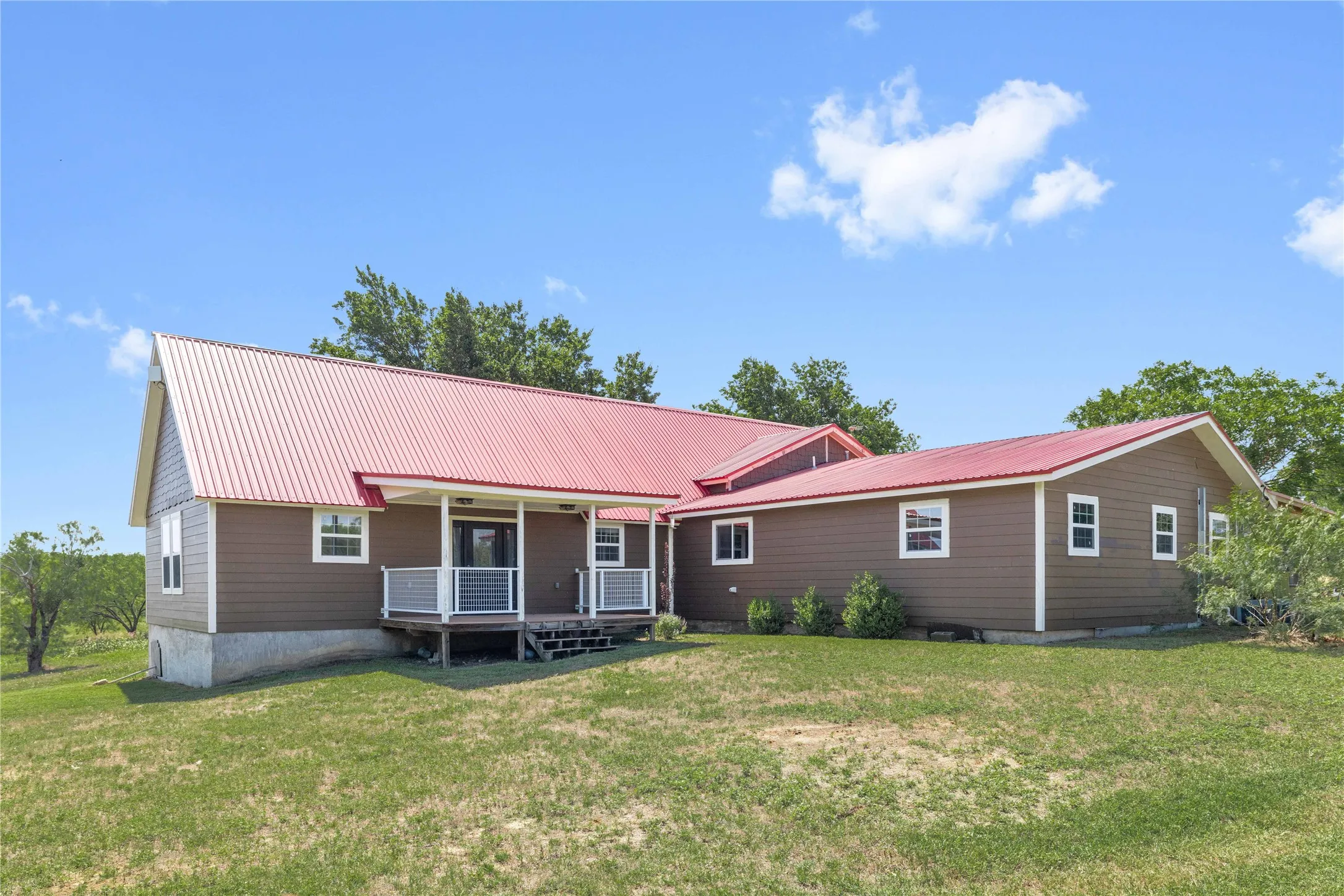 Single Family Residence For Sale in Coleman County , 883 Santa Anna Ave, Coleman, Texas 76834, 4 Bedroom, 3 Bathroom, Garage spaces, 3,282 Sqft, built in 0, mls#21288495, Real Estate Agent in Coleman, Homes For Sale in Coleman county, Homes For Sale in Coleman, Realtor in Coleman Texas, Real Estate Brokerage Independent Realty Texas, Luminita Cordes Realtor