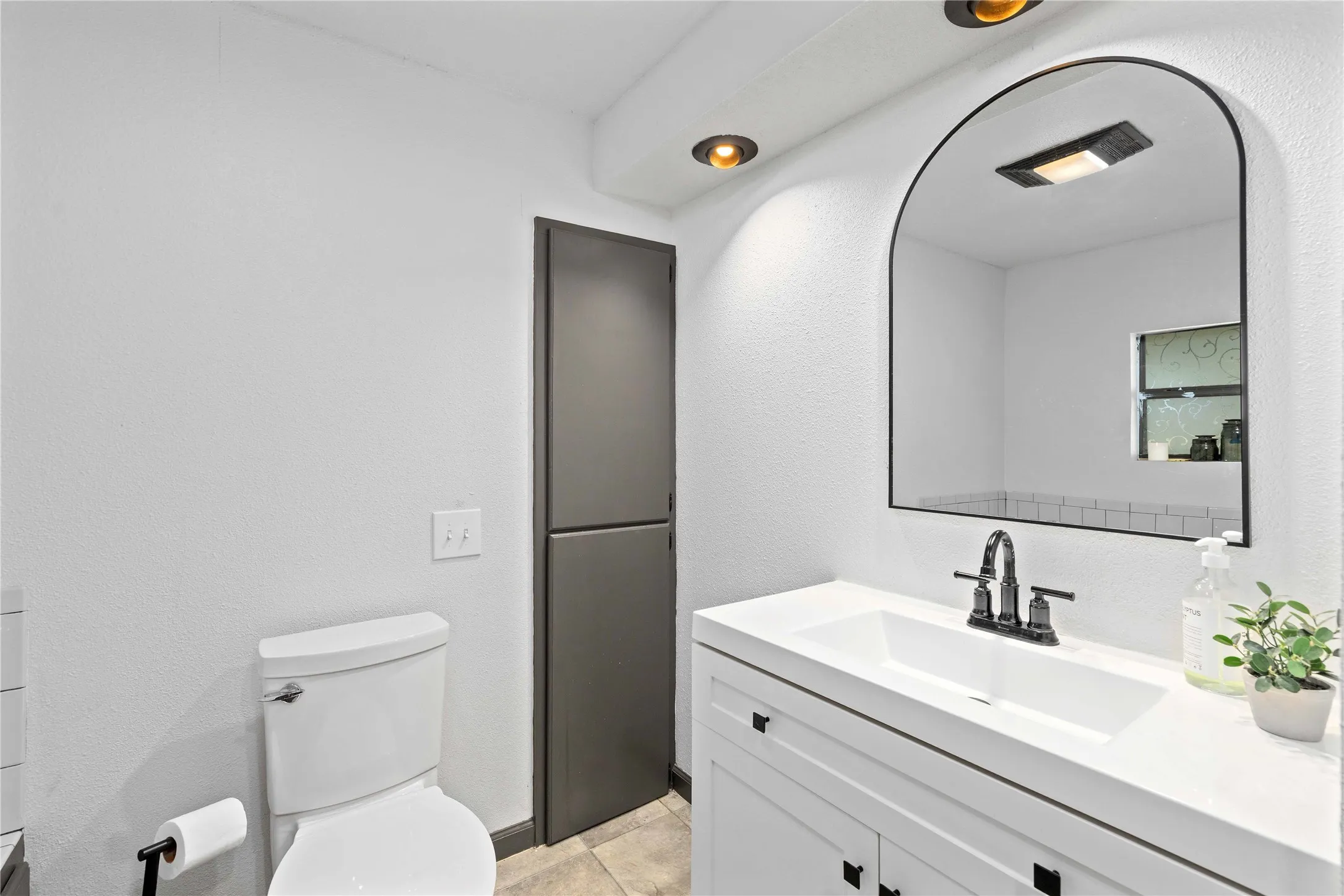 Single Family Residence For Sale in Coleman County , 883 Santa Anna Ave, Coleman, Texas 76834, 4 Bedroom, 3 Bathroom, Garage spaces, 3,282 Sqft, built in 0, mls#21288495, Real Estate Agent in Coleman, Homes For Sale in Coleman county, Homes For Sale in Coleman, Realtor in Coleman Texas, Real Estate Brokerage Independent Realty Texas, Luminita Cordes Realtor