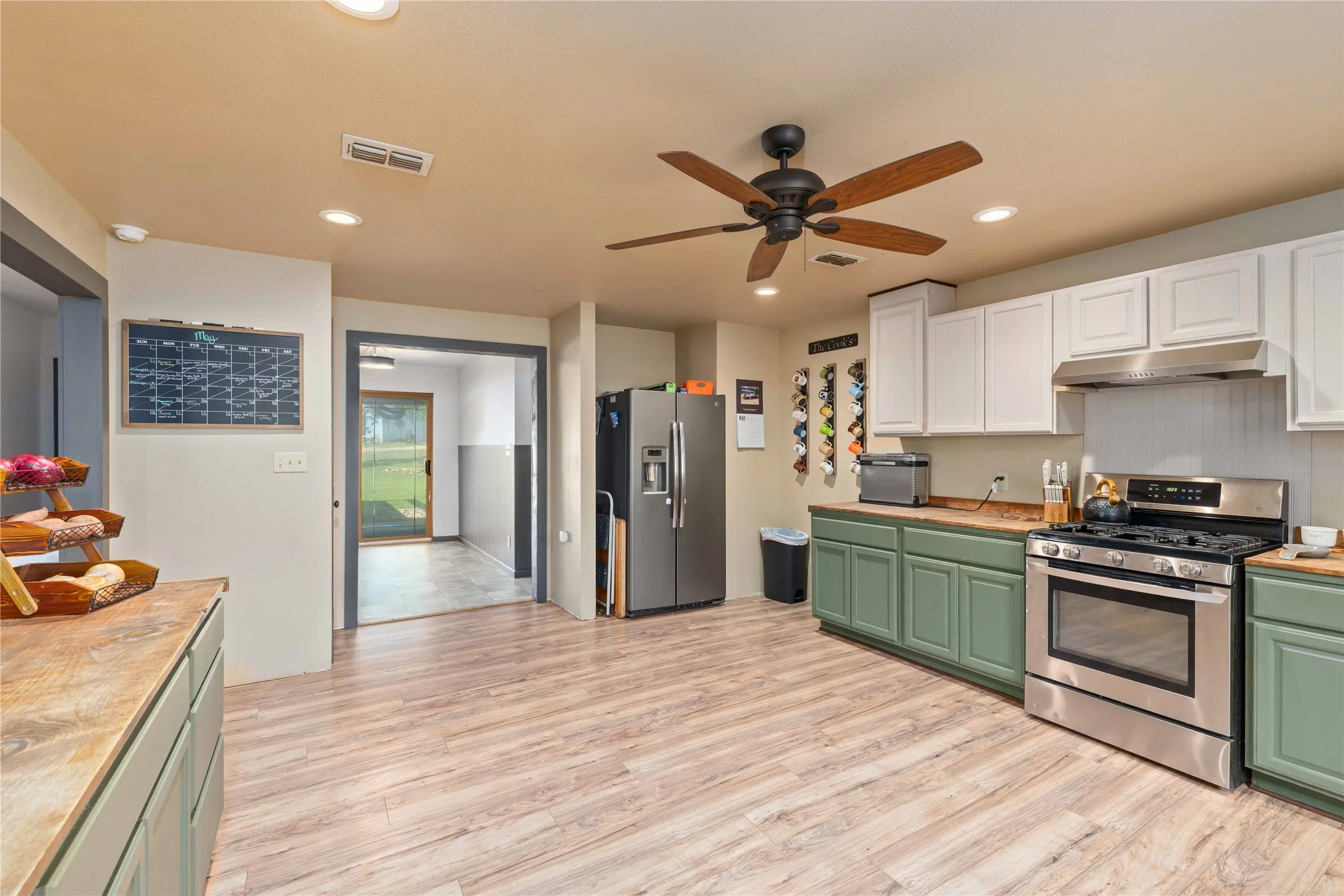 Single Family Residence For Sale in Coleman County , 883 Santa Anna Ave, Coleman, Texas 76834, 4 Bedroom, 3 Bathroom, Garage spaces, 3,282 Sqft, built in 0, mls#21288495, Real Estate Agent in Coleman, Homes For Sale in Coleman county, Homes For Sale in Coleman, Realtor in Coleman Texas, Real Estate Brokerage Independent Realty Texas, Luminita Cordes Realtor