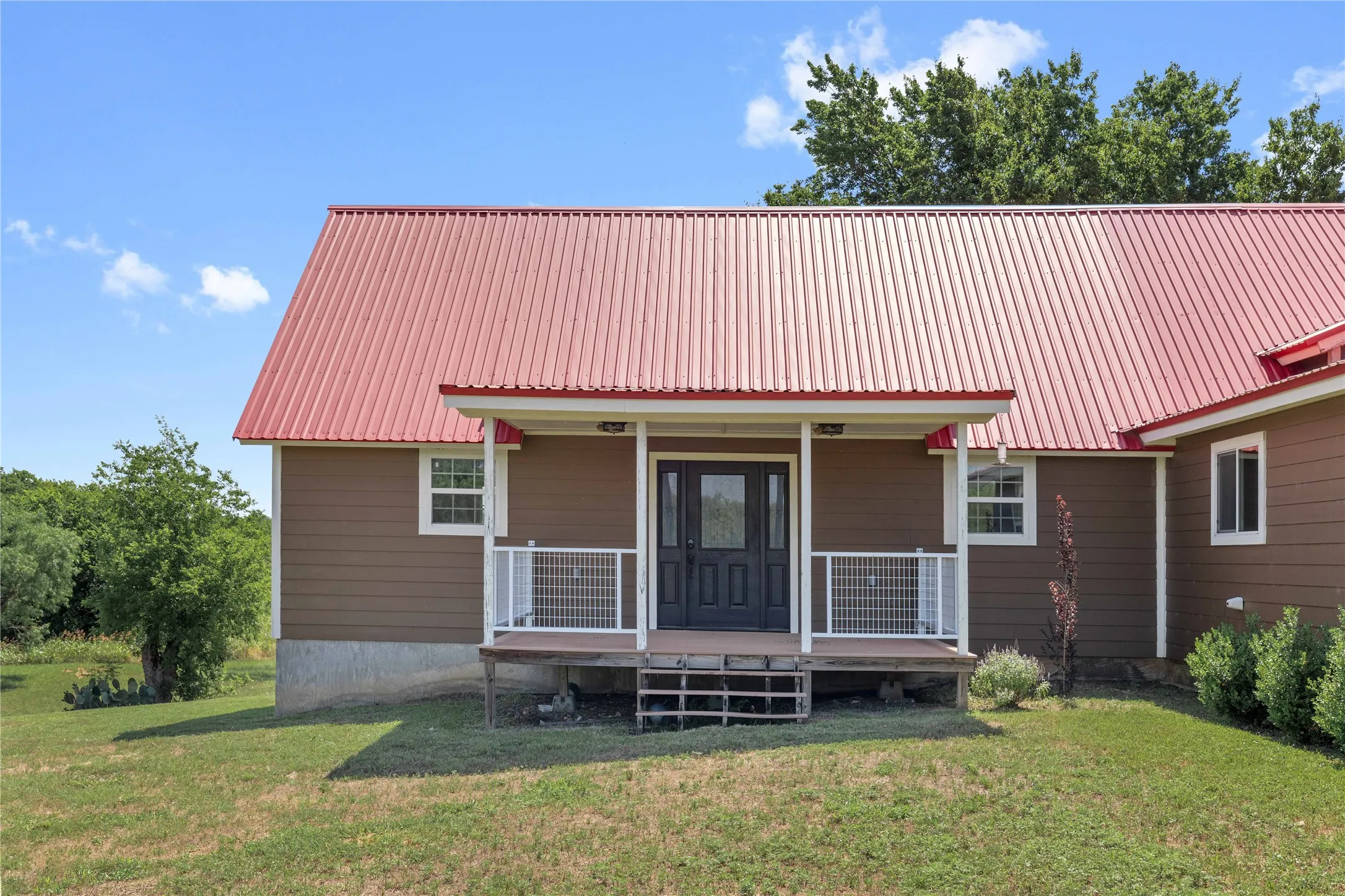 Single Family Residence For Sale in Coleman County , 883 Santa Anna Ave, Coleman, Texas 76834, 4 Bedroom, 3 Bathroom, Garage spaces, 3,282 Sqft, built in 0, mls#21288495, Real Estate Agent in Coleman, Homes For Sale in Coleman county, Homes For Sale in Coleman, Realtor in Coleman Texas, Real Estate Brokerage Independent Realty Texas, Luminita Cordes Realtor