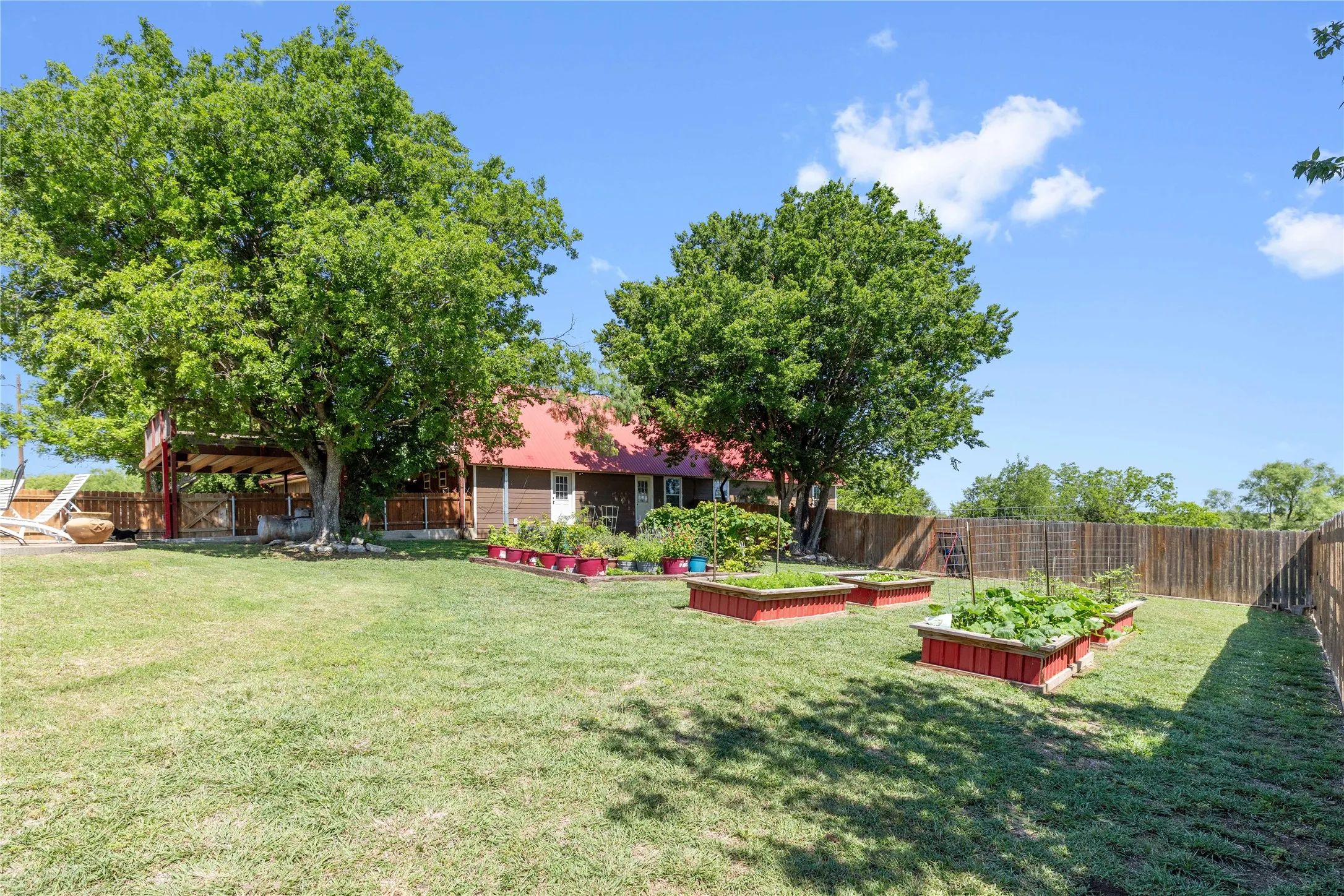 Single Family Residence For Sale in Coleman County , 883 Santa Anna Ave, Coleman, Texas 76834, 4 Bedroom, 3 Bathroom, Garage spaces, 3,282 Sqft, built in 0, mls#21288495, Real Estate Agent in Coleman, Homes For Sale in Coleman county, Homes For Sale in Coleman, Realtor in Coleman Texas, Real Estate Brokerage Independent Realty Texas, Luminita Cordes Realtor