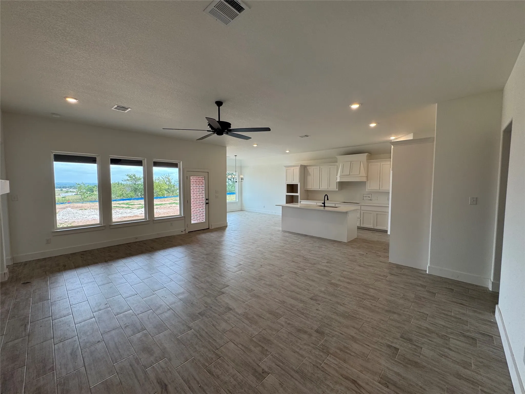Single Family Residence For Sale in Wise County , 128 Passenger Way, Bridgeport, Texas 76246, 3 Bedroom, 3 Bathroom, Garage spaces, 2,144 Sqft, built in 2026, mls#21289110, Real Estate Agent in Bridgeport, Homes For Sale in Wise county, Homes For Sale in Bridgeport, Realtor in Bridgeport Texas, Real Estate Brokerage Independent Realty Texas, Luminita Cordes Realtor