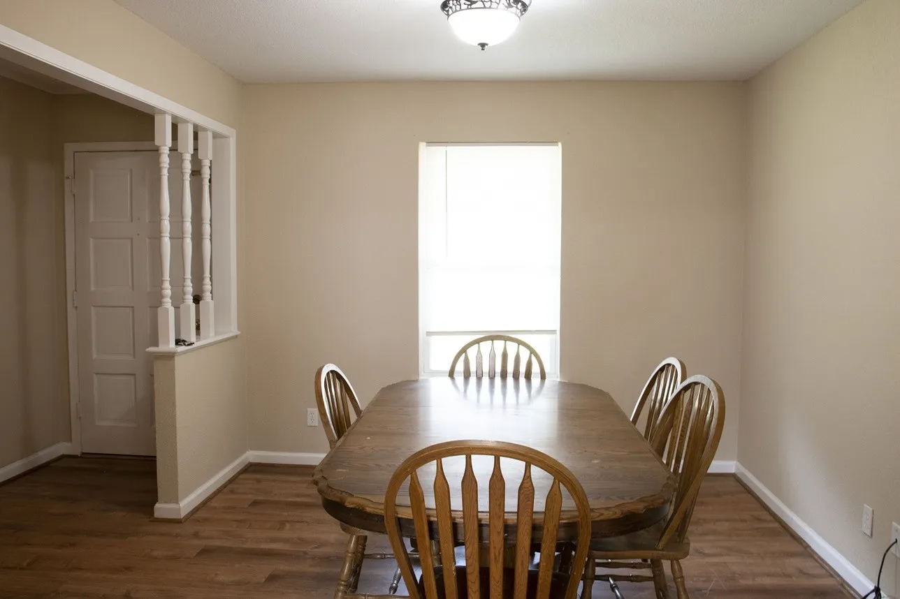 Single Family Residence For Sale in Limestone County , 1008 Fairway Lane, Mexia, Texas 76667, 3 Bedroom, 2 Bathroom, 2 Garage spaces, 1,502 Sqft, built in 1980, mls#21286040, Real Estate Agent in Mexia, Homes For Sale in Limestone county, Homes For Sale in Mexia, Realtor in Mexia Texas, Real Estate Brokerage Independent Realty Texas, Luminita Cordes Realtor