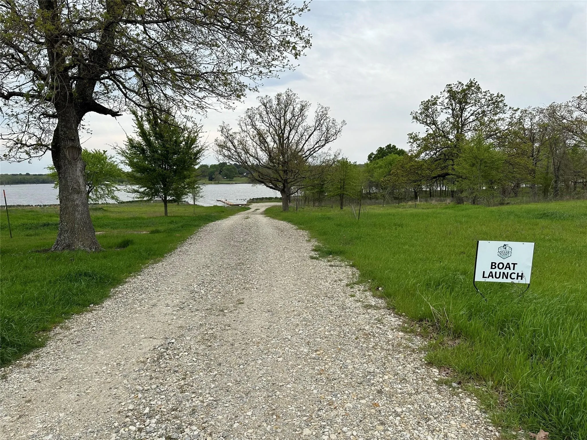 Unimproved Land For Sale in Rains County , TBD Lot 7 Anglers Point Drive, Emory, Texas 75440, 0, 0, Garage spaces, 0 Sqft, built in 0, mls#21289120, Real Estate Agent in Emory, Homes For Sale in Rains county, Homes For Sale in Emory, Realtor in Emory Texas, Real Estate Brokerage Independent Realty Texas, Luminita Cordes Realtor