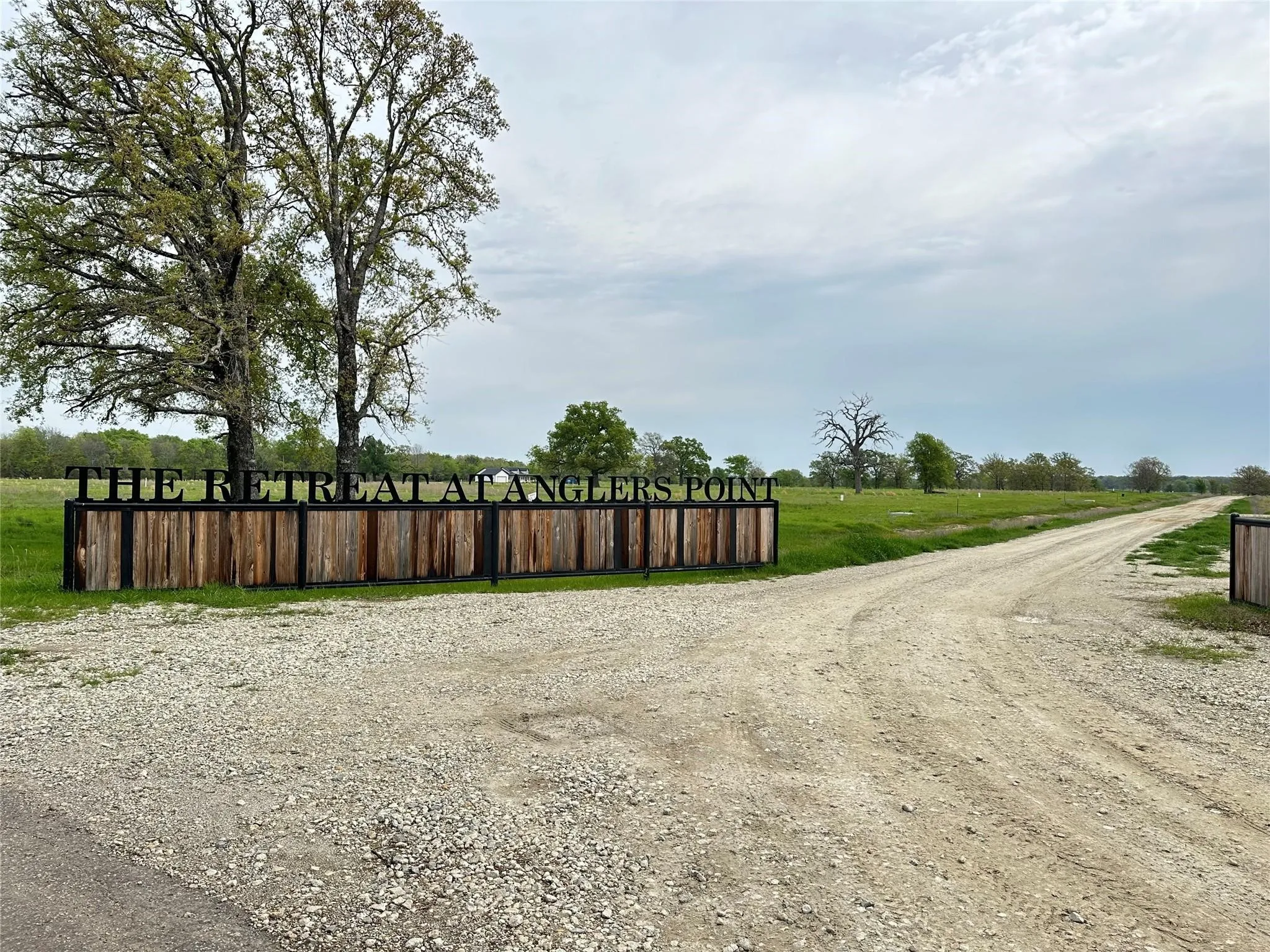 Unimproved Land For Sale in Rains County , TBD Lot 7 Anglers Point Drive, Emory, Texas 75440, 0, 0, Garage spaces, 0 Sqft, built in 0, mls#21289120, Real Estate Agent in Emory, Homes For Sale in Rains county, Homes For Sale in Emory, Realtor in Emory Texas, Real Estate Brokerage Independent Realty Texas, Luminita Cordes Realtor