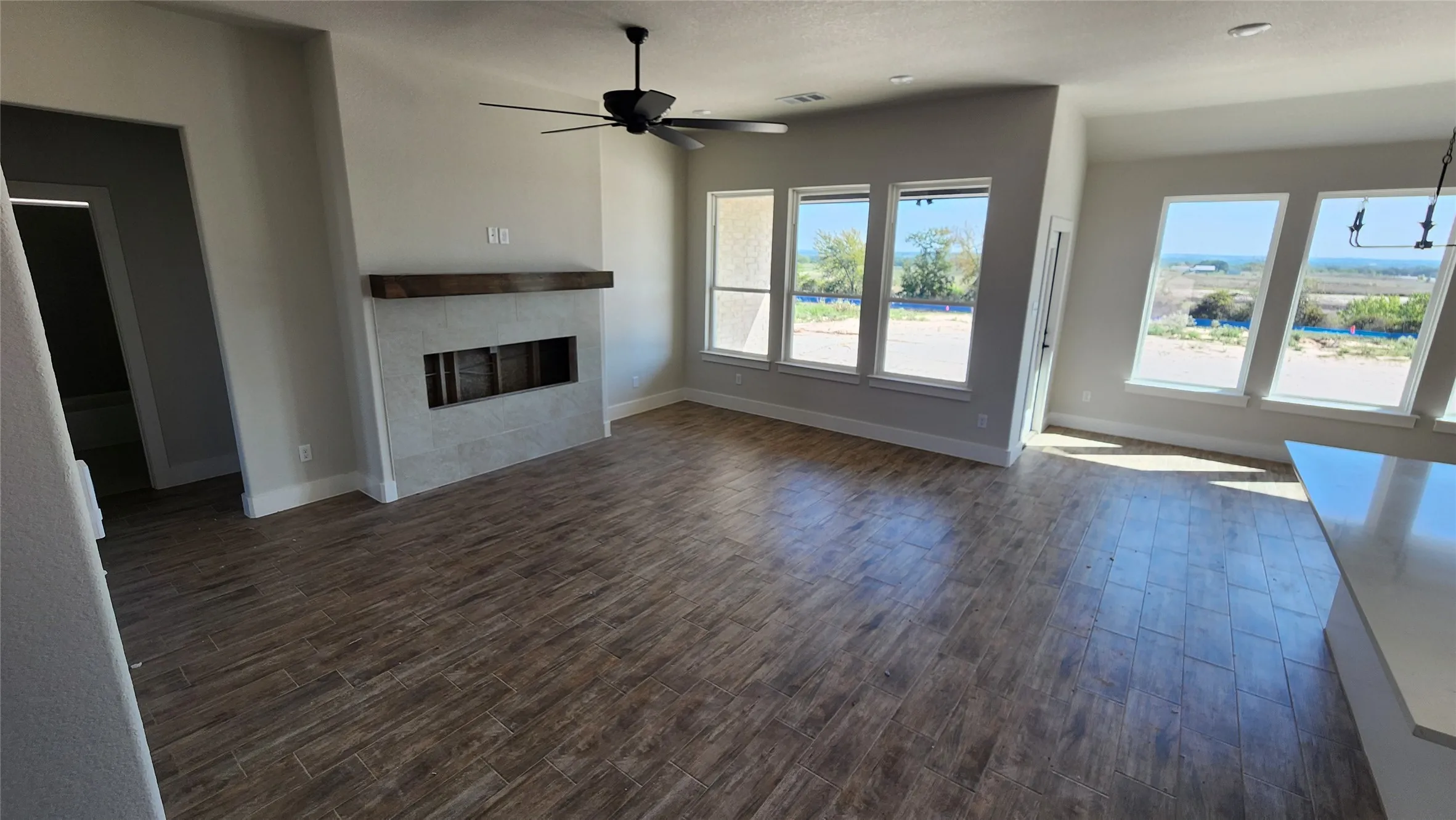 Single Family Residence For Sale in Wise County , 144 Passenger Way, Bridgeport, Texas 76426, 4 Bedroom, 2 Bathroom, 2 Garage spaces, 2,068 Sqft, built in 2026, mls#21289148, Real Estate Agent in Bridgeport, Homes For Sale in Wise county, Homes For Sale in Bridgeport, Realtor in Bridgeport Texas, Real Estate Brokerage Independent Realty Texas, Luminita Cordes Realtor