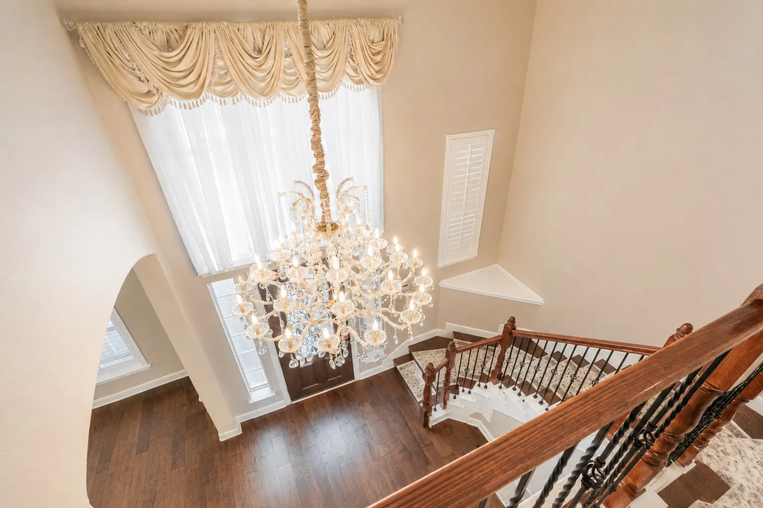 Single Family Residence For Rent in Collin County , 4453 Red Barn Drive, Richardson, Texas 75082, 5 Bedroom, 4 Bathroom, 3 Garage spaces, 4,289 Sqft, built in 2001, mls#21287875, Real Estate Agent in Richardson, Homes For Rent in Collin county, Homes For Rent in Richardson, Realtor in Richardson Texas, Real Estate Brokerage Independent Realty Texas, Luminita Cordes Realtor