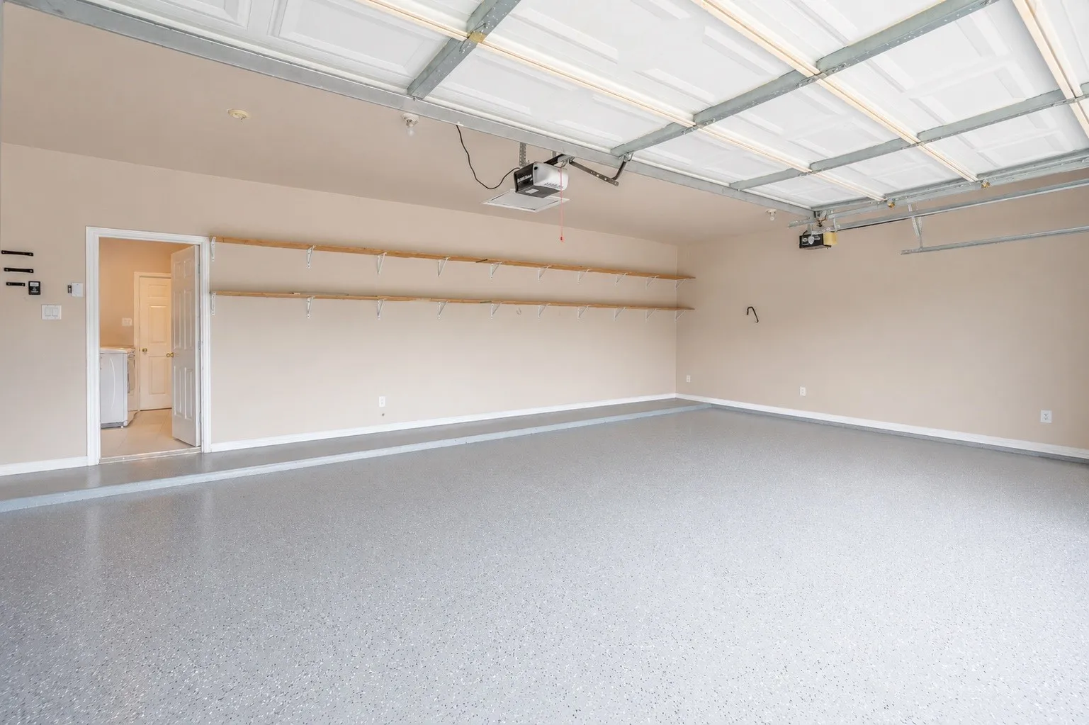 Single Family Residence For Rent in Collin County , 4453 Red Barn Drive, Richardson, Texas 75082, 5 Bedroom, 4 Bathroom, 3 Garage spaces, 4,289 Sqft, built in 2001, mls#21287875, Real Estate Agent in Richardson, Homes For Rent in Collin county, Homes For Rent in Richardson, Realtor in Richardson Texas, Real Estate Brokerage Independent Realty Texas, Luminita Cordes Realtor