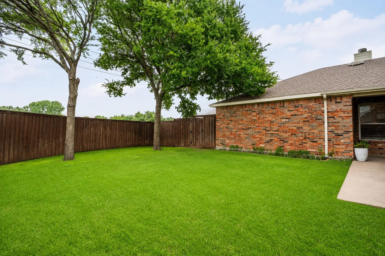 Single Family Residence For Rent in Collin County , 4453 Red Barn Drive, Richardson, Texas 75082, 5 Bedroom, 4 Bathroom, 3 Garage spaces, 4,289 Sqft, built in 2001, mls#21287875, Real Estate Agent in Richardson, Homes For Rent in Collin county, Homes For Rent in Richardson, Realtor in Richardson Texas, Real Estate Brokerage Independent Realty Texas, Luminita Cordes Realtor