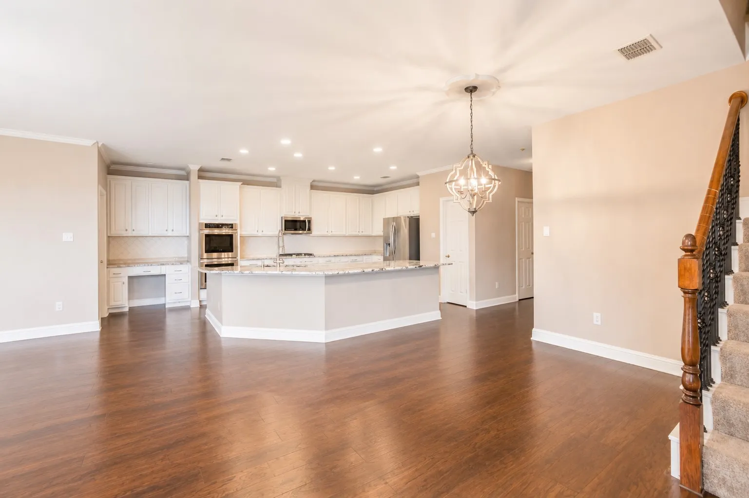 Single Family Residence For Rent in Collin County , 4453 Red Barn Drive, Richardson, Texas 75082, 5 Bedroom, 4 Bathroom, 3 Garage spaces, 4,289 Sqft, built in 2001, mls#21287875, Real Estate Agent in Richardson, Homes For Rent in Collin county, Homes For Rent in Richardson, Realtor in Richardson Texas, Real Estate Brokerage Independent Realty Texas, Luminita Cordes Realtor