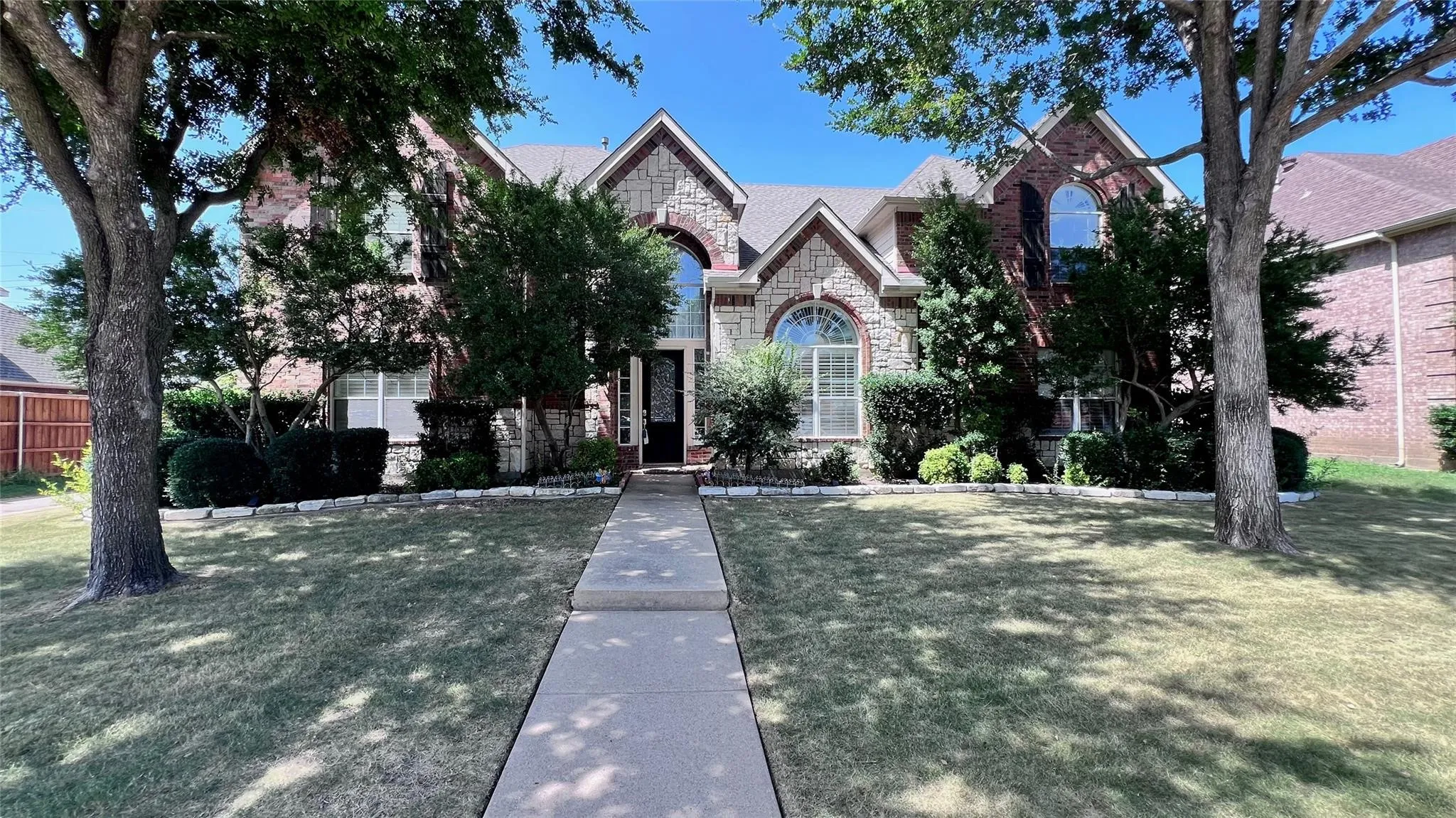 Single Family Residence For Rent in Collin County , 4453 Red Barn Drive, Richardson, Texas 75082, 5 Bedroom, 4 Bathroom, 3 Garage spaces, 4,289 Sqft, built in 2001, mls#21287875, Real Estate Agent in Richardson, Homes For Rent in Collin county, Homes For Rent in Richardson, Realtor in Richardson Texas, Real Estate Brokerage Independent Realty Texas, Luminita Cordes Realtor