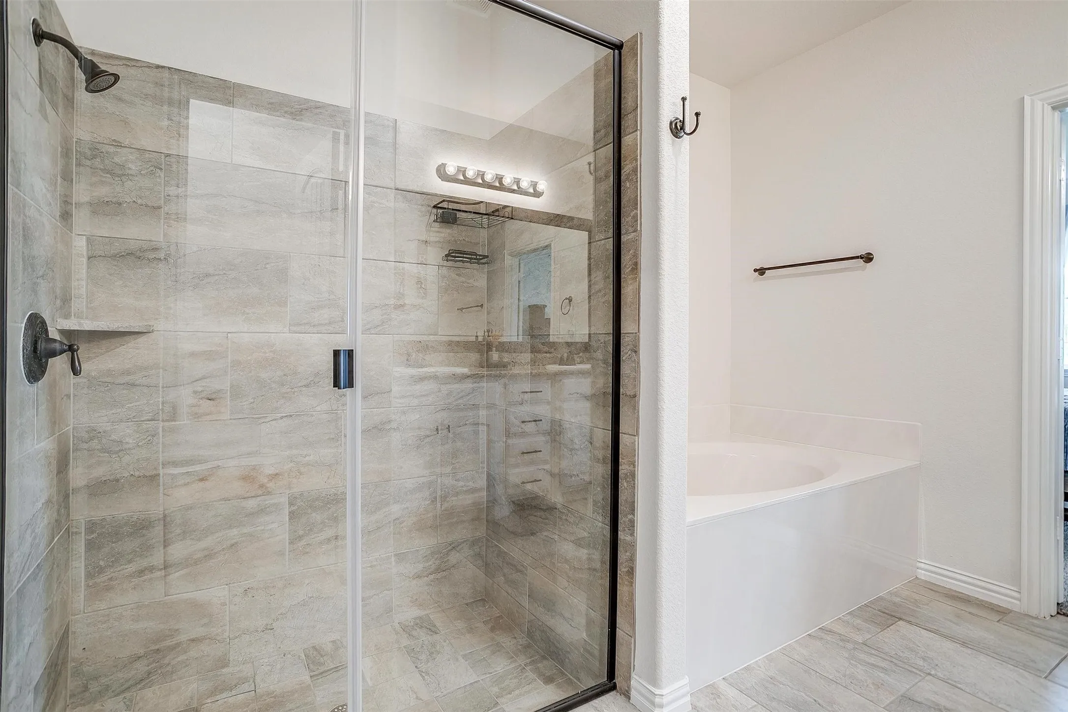Single Family Residence For Sale in Parker County , 340 Sanger Drive, Springtown, Texas 76082, 4 Bedroom, 3 Bathroom, 3 Garage spaces, 2,628 Sqft, built in 2022, mls#21286253, Real Estate Agent in Springtown, Homes For Sale in Parker county, Homes For Sale in Springtown, Realtor in Springtown Texas, Real Estate Brokerage Independent Realty Texas, Luminita Cordes Realtor