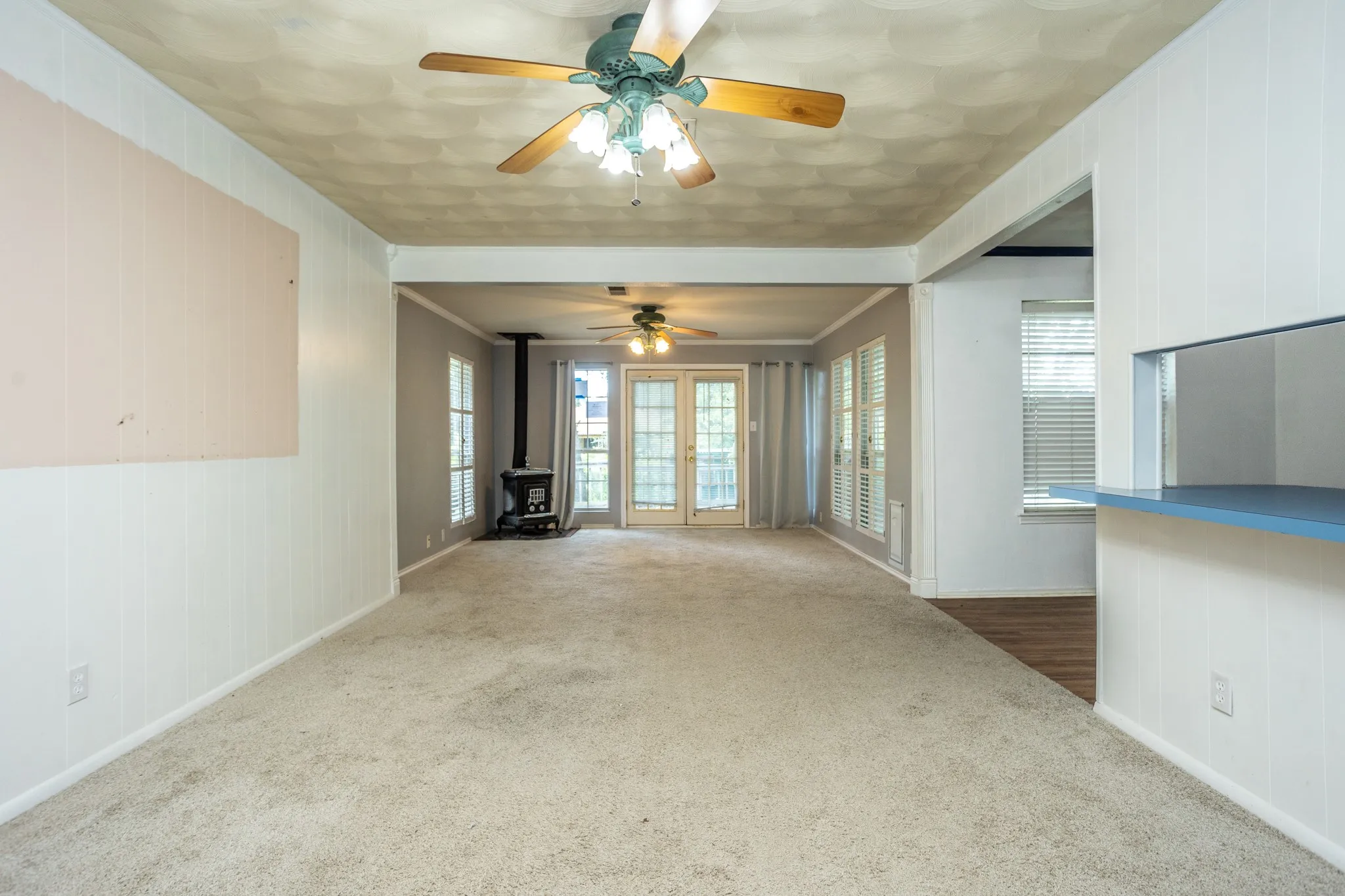 Single Family Residence For Sale in Dallas County , 410 E Mona Avenue, Duncanville, Texas 75137, 3 Bedroom, 2 Bathroom, 2 Garage spaces, 1,374 Sqft, built in 1964, mls#21287301, Real Estate Agent in Duncanville, Homes For Sale in Dallas county, Homes For Sale in Duncanville, Realtor in Duncanville Texas, Real Estate Brokerage Independent Realty Texas, Luminita Cordes Realtor