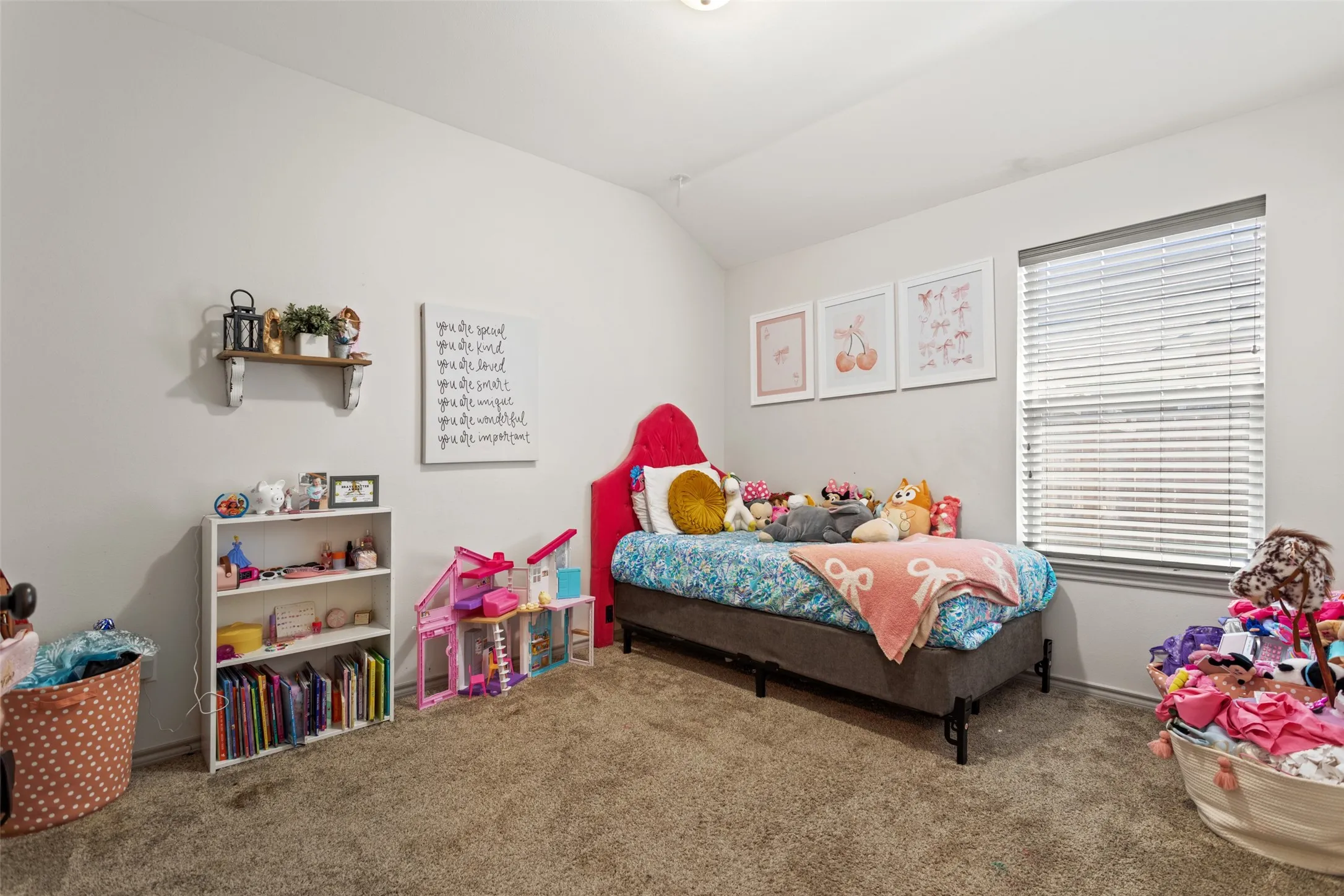 Single Family Residence For Sale in Smith County , 13835 County Road 4200, Lindale, Texas 75771, 2 Bedroom, 2 Bathroom, 2 Garage spaces, 1,542 Sqft, built in 2018, mls#21289191, Real Estate Agent in Lindale, Homes For Sale in Smith county, Homes For Sale in Lindale, Realtor in Lindale Texas, Real Estate Brokerage Independent Realty Texas, Luminita Cordes Realtor