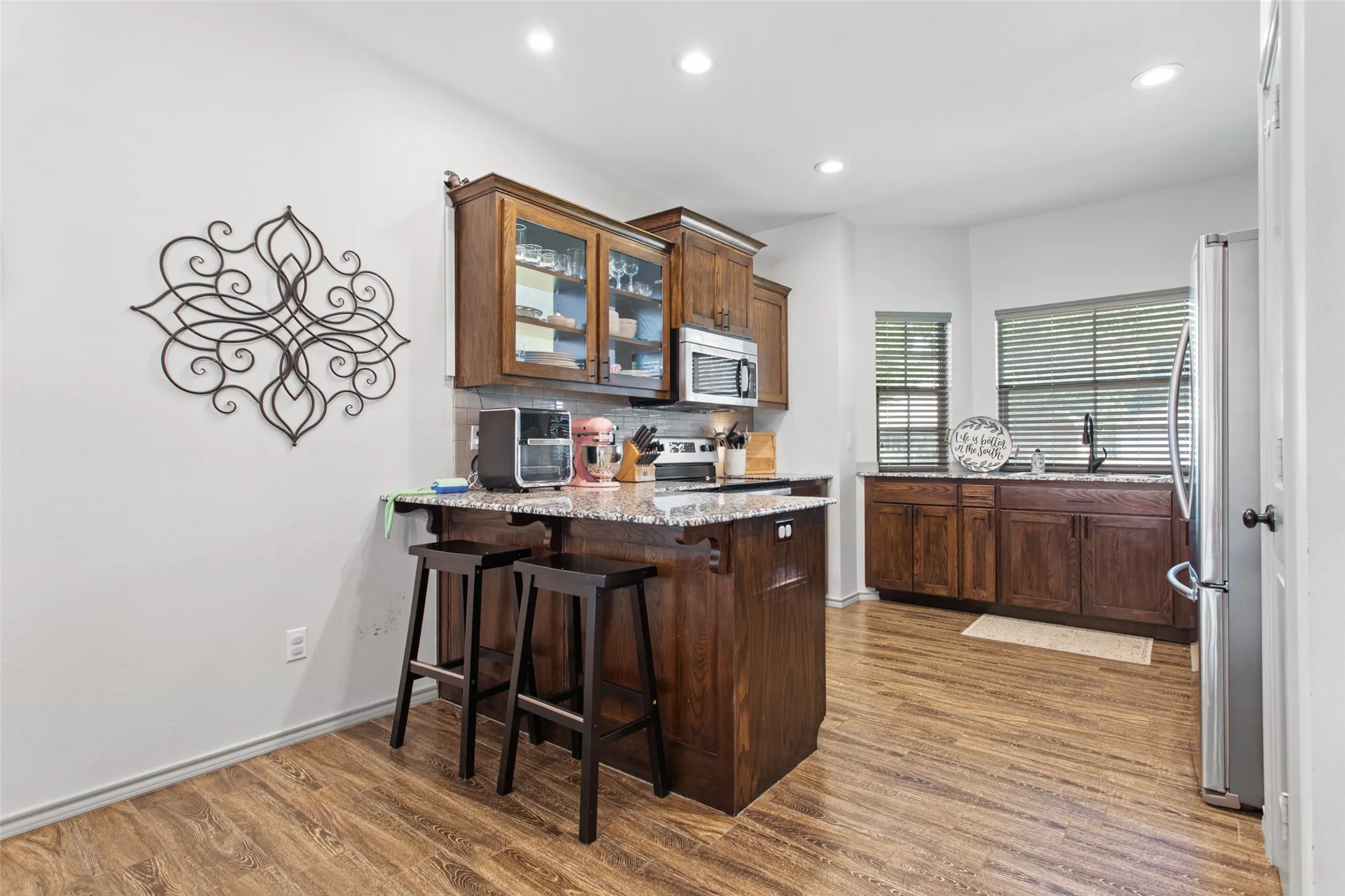 Single Family Residence For Sale in Smith County , 13835 County Road 4200, Lindale, Texas 75771, 2 Bedroom, 2 Bathroom, 2 Garage spaces, 1,542 Sqft, built in 2018, mls#21289191, Real Estate Agent in Lindale, Homes For Sale in Smith county, Homes For Sale in Lindale, Realtor in Lindale Texas, Real Estate Brokerage Independent Realty Texas, Luminita Cordes Realtor