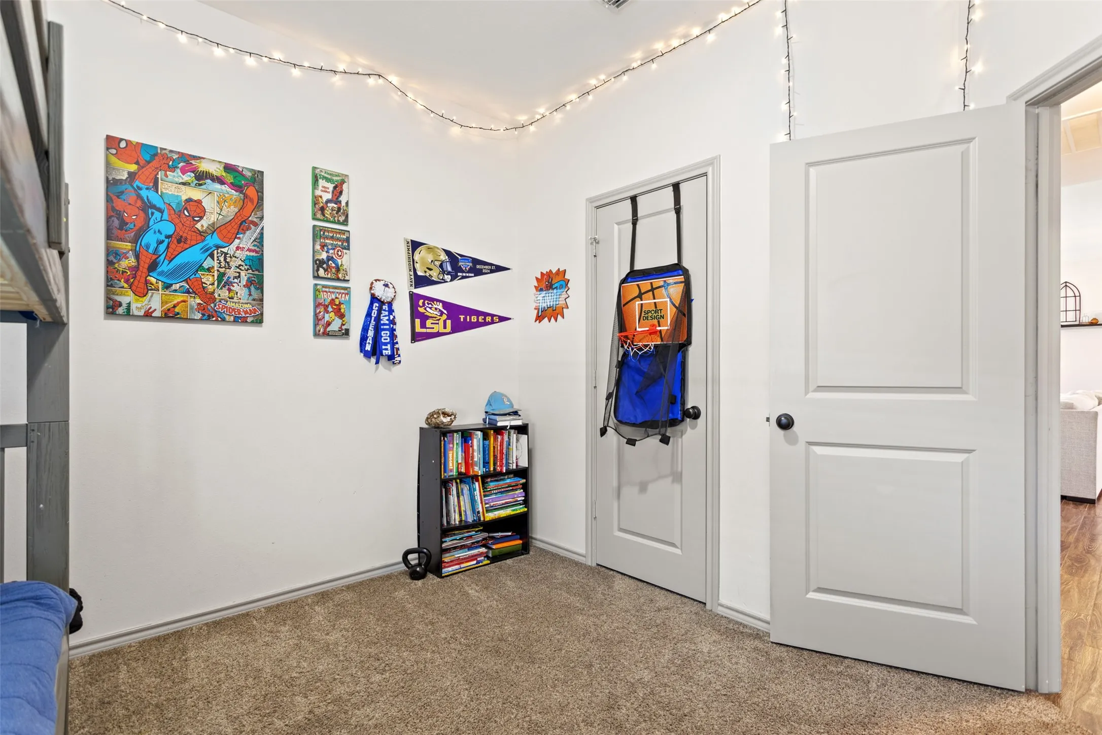 Single Family Residence For Sale in Smith County , 13835 County Road 4200, Lindale, Texas 75771, 2 Bedroom, 2 Bathroom, 2 Garage spaces, 1,542 Sqft, built in 2018, mls#21289191, Real Estate Agent in Lindale, Homes For Sale in Smith county, Homes For Sale in Lindale, Realtor in Lindale Texas, Real Estate Brokerage Independent Realty Texas, Luminita Cordes Realtor