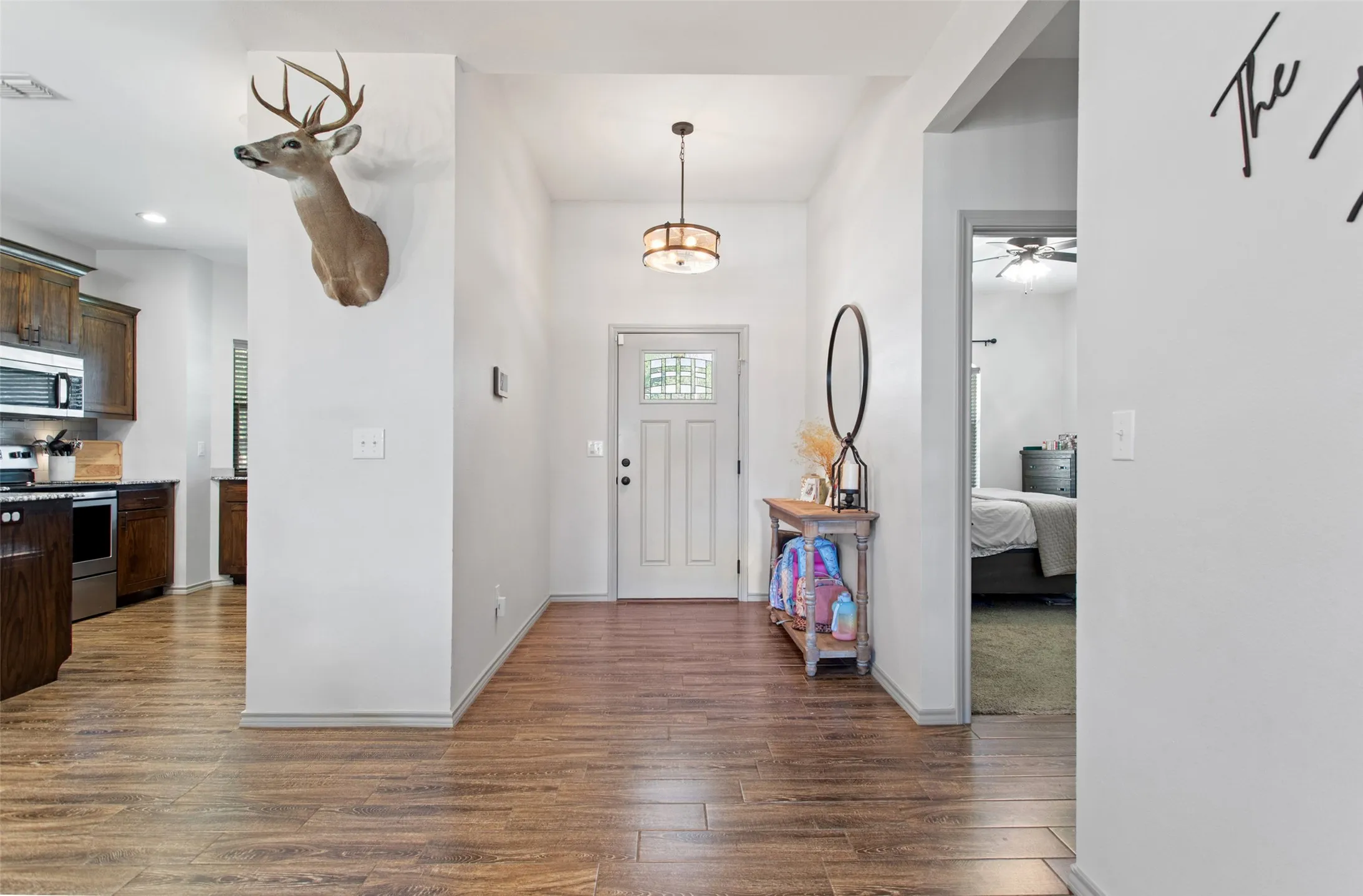Single Family Residence For Sale in Smith County , 13835 County Road 4200, Lindale, Texas 75771, 2 Bedroom, 2 Bathroom, 2 Garage spaces, 1,542 Sqft, built in 2018, mls#21289191, Real Estate Agent in Lindale, Homes For Sale in Smith county, Homes For Sale in Lindale, Realtor in Lindale Texas, Real Estate Brokerage Independent Realty Texas, Luminita Cordes Realtor