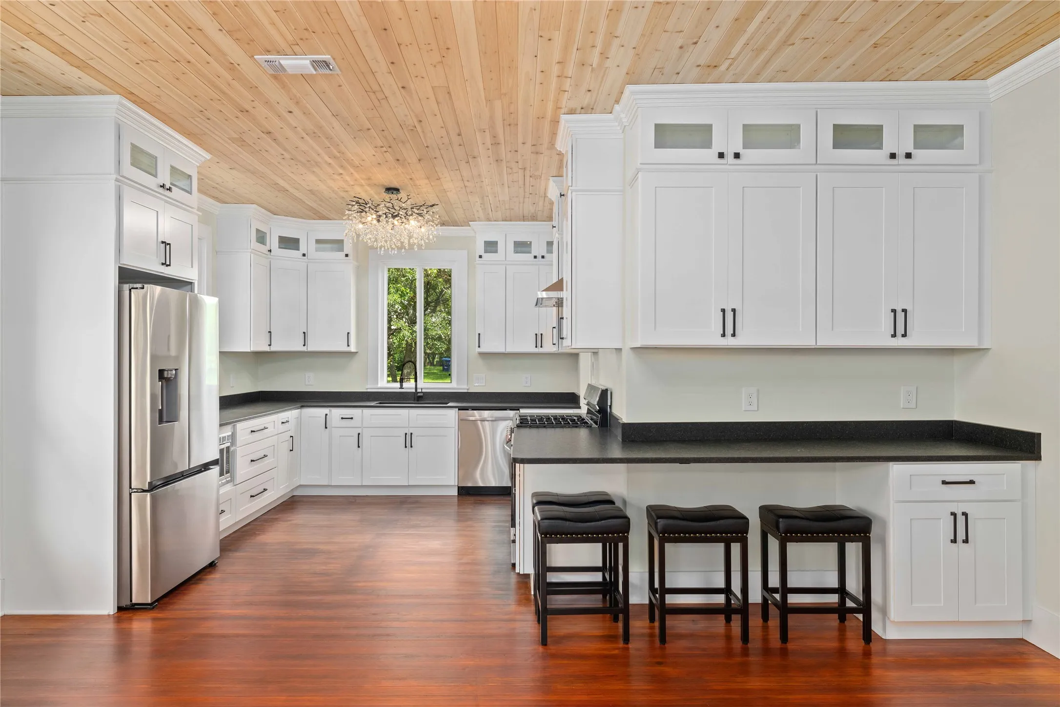 Single Family Residence For Sale in Brown County , 709 Avenue H, Brownwood, Texas 76801, 3 Bedroom, 1 Bathroom, Garage spaces, 1,454 Sqft, built in 0, mls#21288766, Real Estate Agent in Brownwood, Homes For Sale in Brown county, Homes For Sale in Brownwood, Realtor in Brownwood Texas, Real Estate Brokerage Independent Realty Texas, Luminita Cordes Realtor