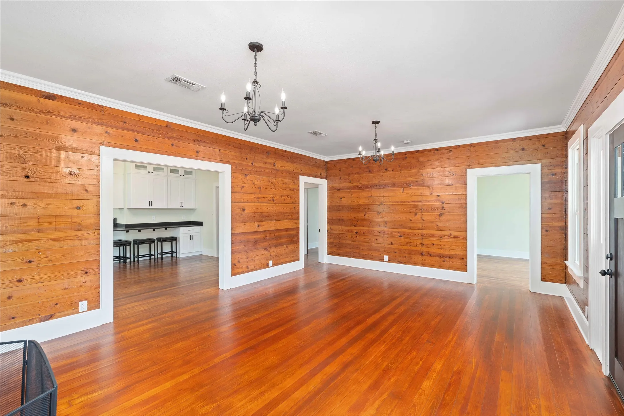 Single Family Residence For Sale in Brown County , 709 Avenue H, Brownwood, Texas 76801, 3 Bedroom, 1 Bathroom, Garage spaces, 1,454 Sqft, built in 0, mls#21288766, Real Estate Agent in Brownwood, Homes For Sale in Brown county, Homes For Sale in Brownwood, Realtor in Brownwood Texas, Real Estate Brokerage Independent Realty Texas, Luminita Cordes Realtor