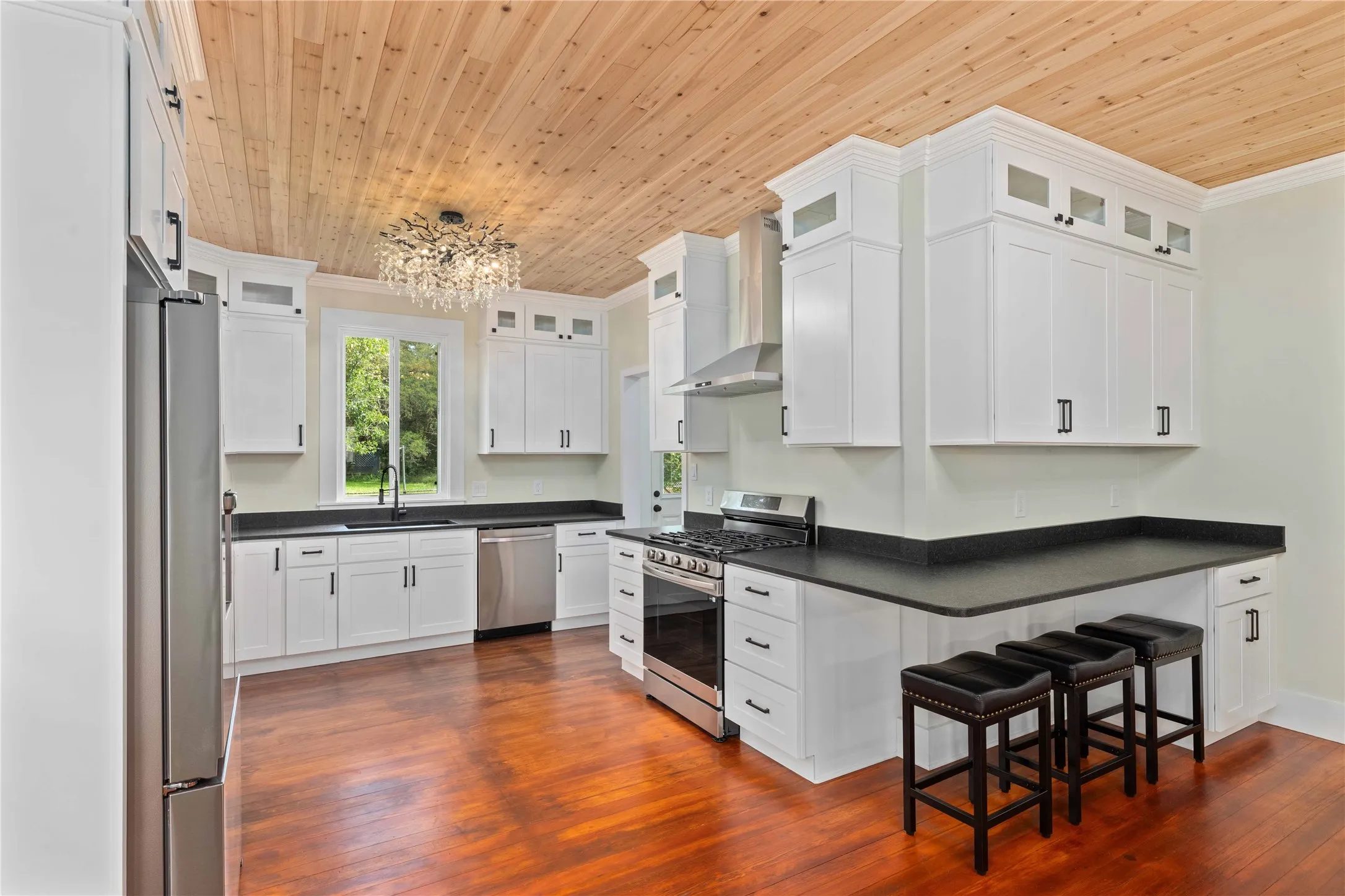Single Family Residence For Sale in Brown County , 709 Avenue H, Brownwood, Texas 76801, 3 Bedroom, 1 Bathroom, Garage spaces, 1,454 Sqft, built in 0, mls#21288766, Real Estate Agent in Brownwood, Homes For Sale in Brown county, Homes For Sale in Brownwood, Realtor in Brownwood Texas, Real Estate Brokerage Independent Realty Texas, Luminita Cordes Realtor