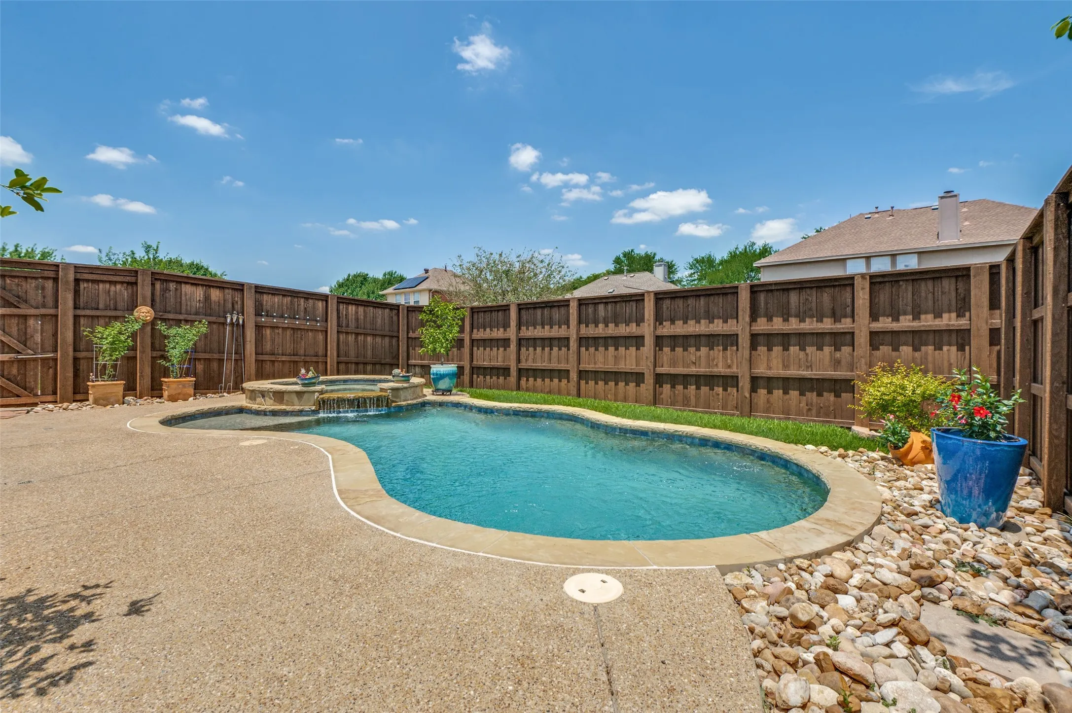 Single Family Residence For Sale in Collin County , 1420 Greenwich Drive, Allen, Texas 75013, 4 Bedroom, 2 Bathroom, 2 Garage spaces, 2,217 Sqft, built in 2003, mls#21283747, Real Estate Agent in Allen, Homes For Sale in Collin county, Homes For Sale in Allen, Realtor in Allen Texas, Real Estate Brokerage Independent Realty Texas, Luminita Cordes Realtor