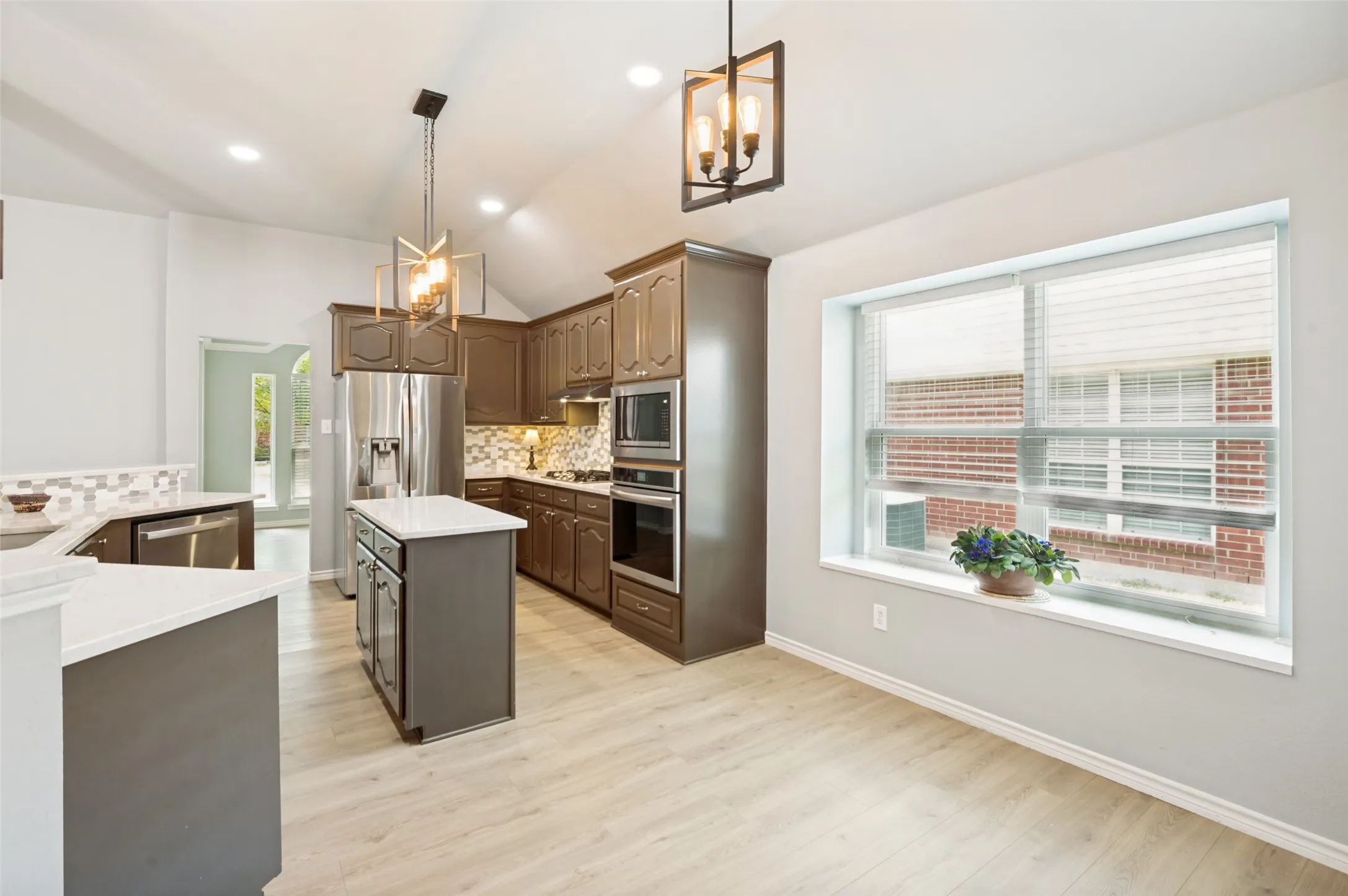 Single Family Residence For Sale in Collin County , 1420 Greenwich Drive, Allen, Texas 75013, 4 Bedroom, 2 Bathroom, 2 Garage spaces, 2,217 Sqft, built in 2003, mls#21283747, Real Estate Agent in Allen, Homes For Sale in Collin county, Homes For Sale in Allen, Realtor in Allen Texas, Real Estate Brokerage Independent Realty Texas, Luminita Cordes Realtor