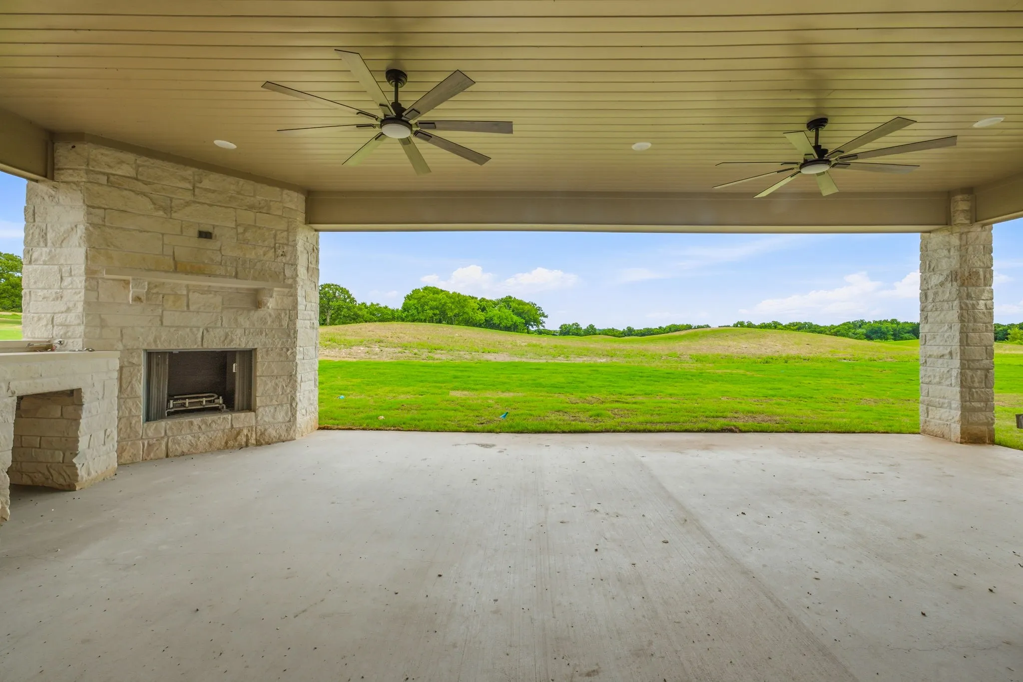 Single Family Residence For Sale in Somervell County , 101 Eagle Court, Glen Rose, Texas 76077, 4 Bedrooms, 3 Bathrooms, 3 Garage spaces, 2,550 Sqft, built in 2026, Price $680,000, mls#21287749, Real Estate Agent in Glen Rose, Homes For Sale in Somervell county, Homes For Sale in Glen Rose, Realtor in Glen Rose Texas, Real Estate Brokerage Independent Realty Texas, Luminita Cordes Realtor